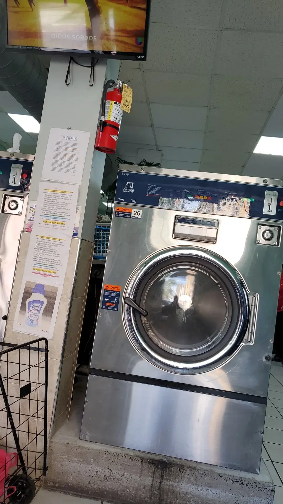 Malicia’s Laundromat thumbnail 2