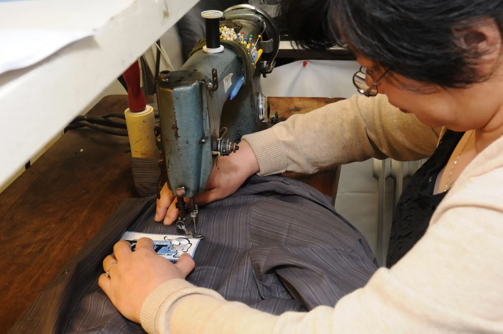 Mall Dry Cleaners thumbnail 4