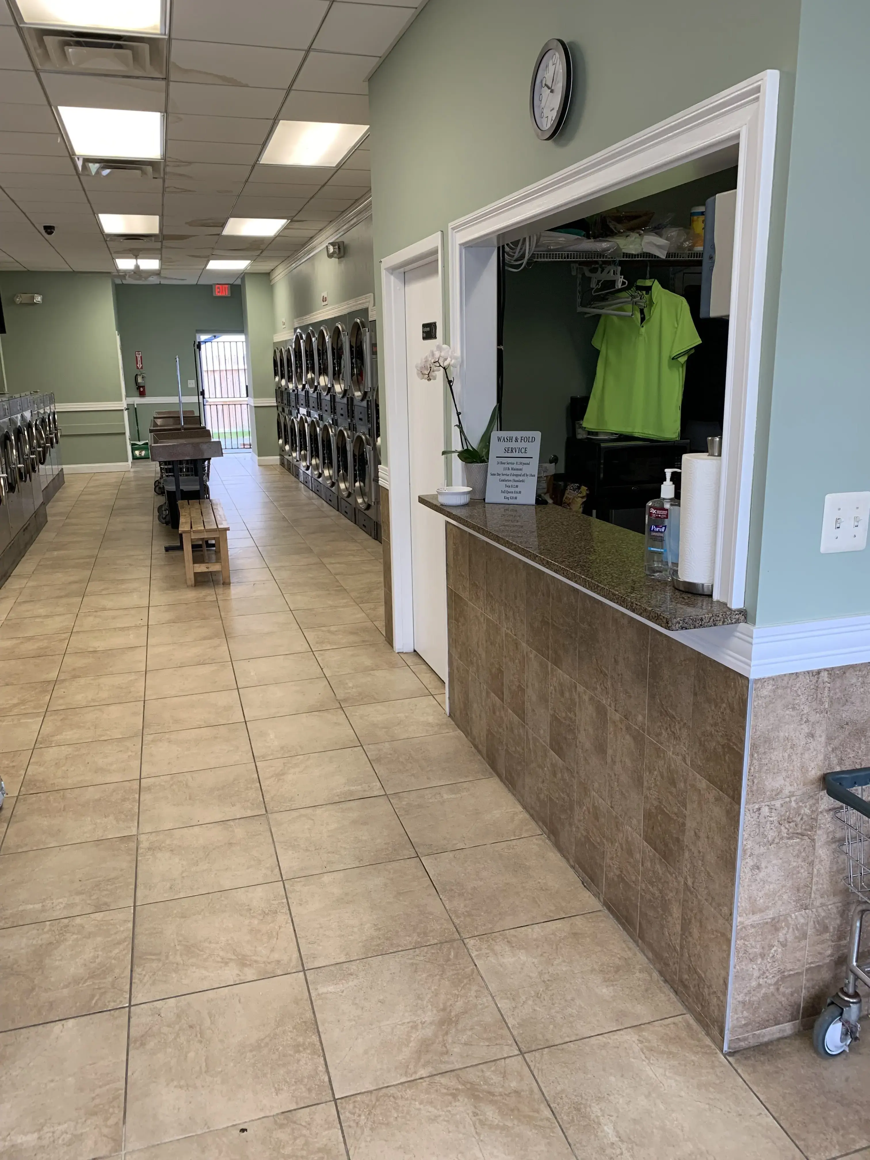 Mama's Laundromat - Image 6