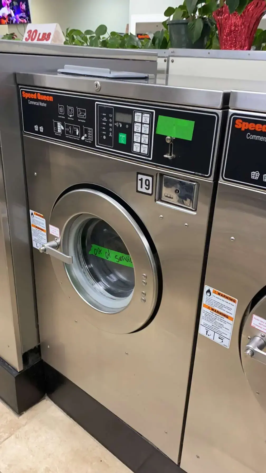 Mama's Laundromat - Image 3