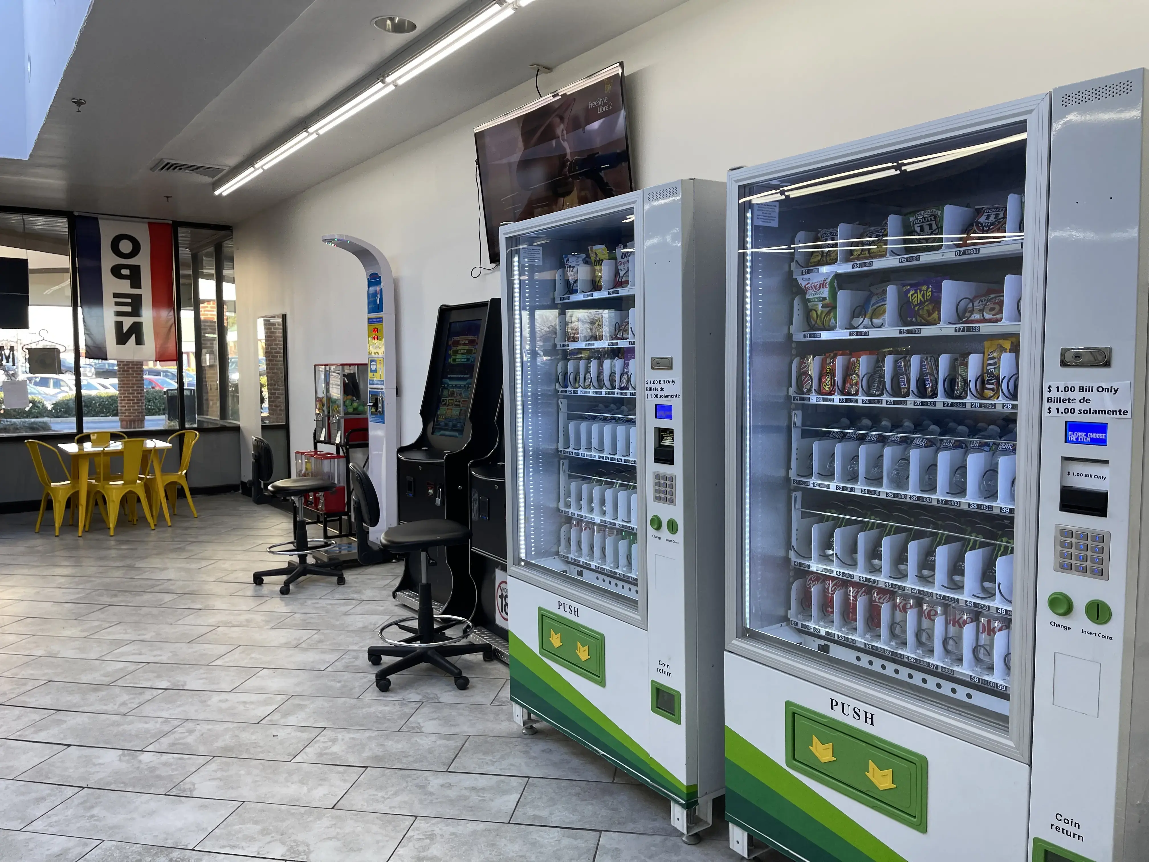 Mama's Laundromat - Image 18