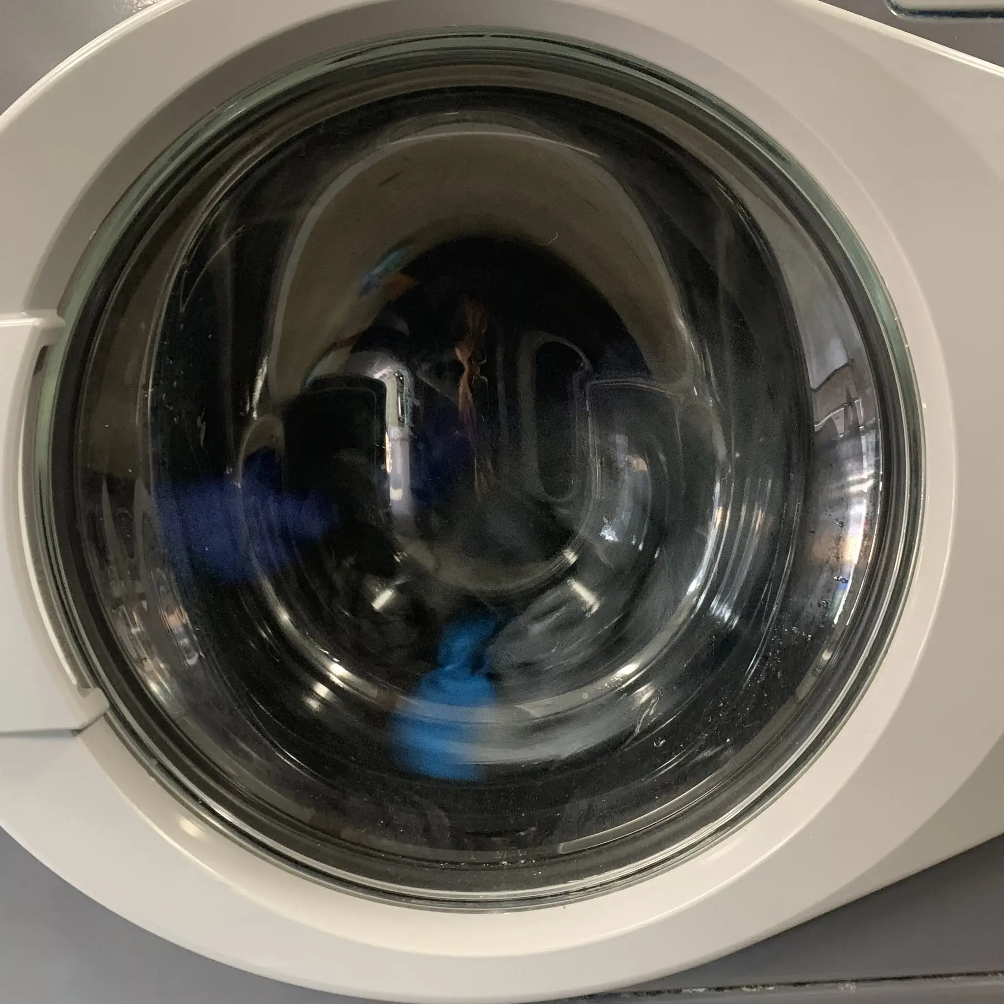 Mammoth Lakes Laundromat thumbnail 11