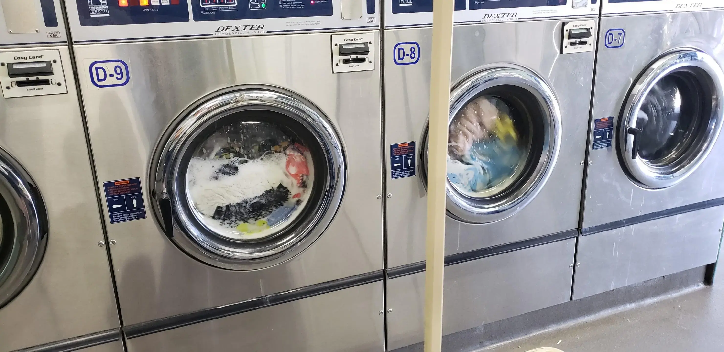 Mammoth Laundromat (7 AM - 10 PM, last wash at 8:45 PM) - Image 20