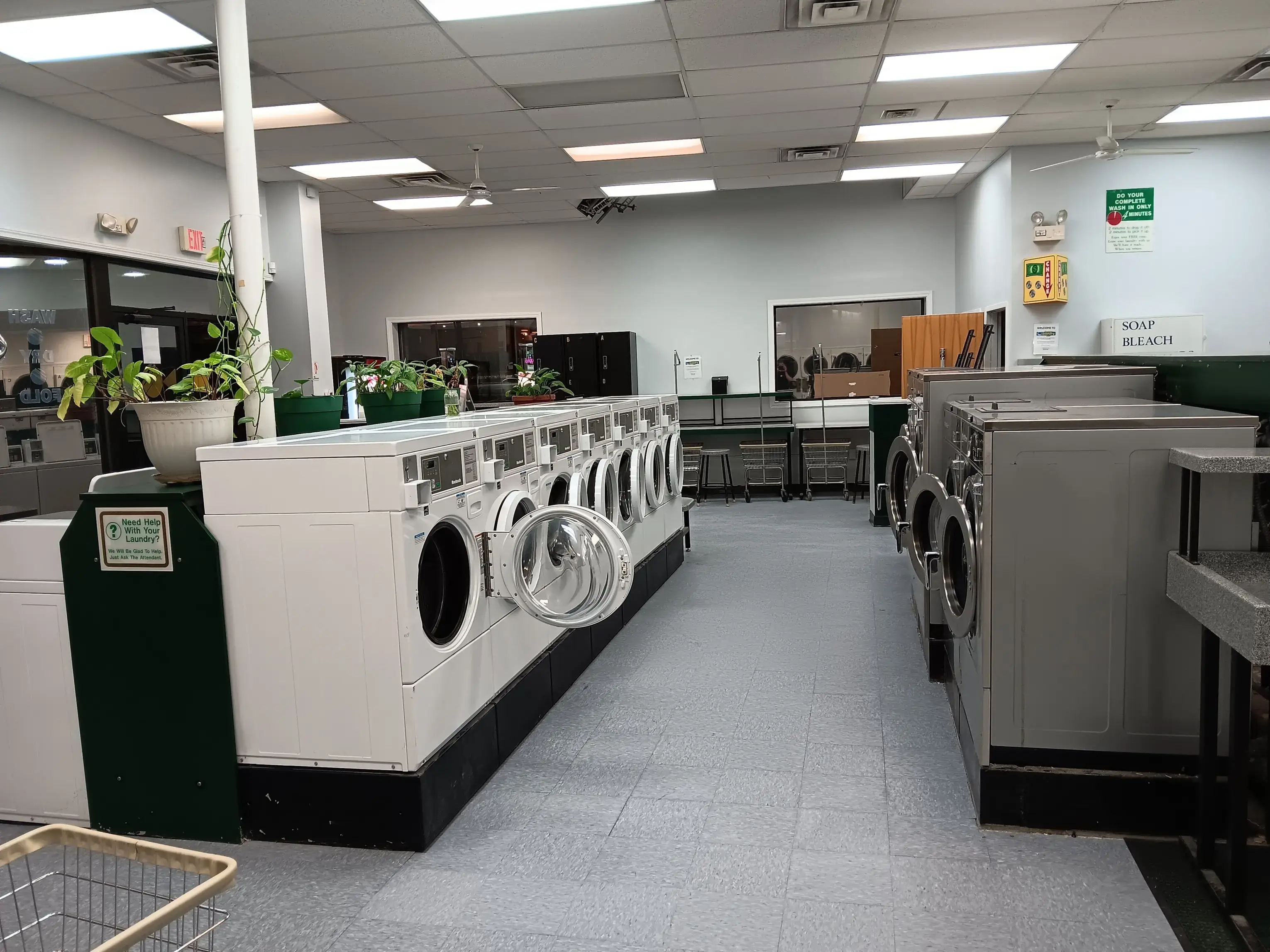 Manchester Laundry Center thumbnail 12