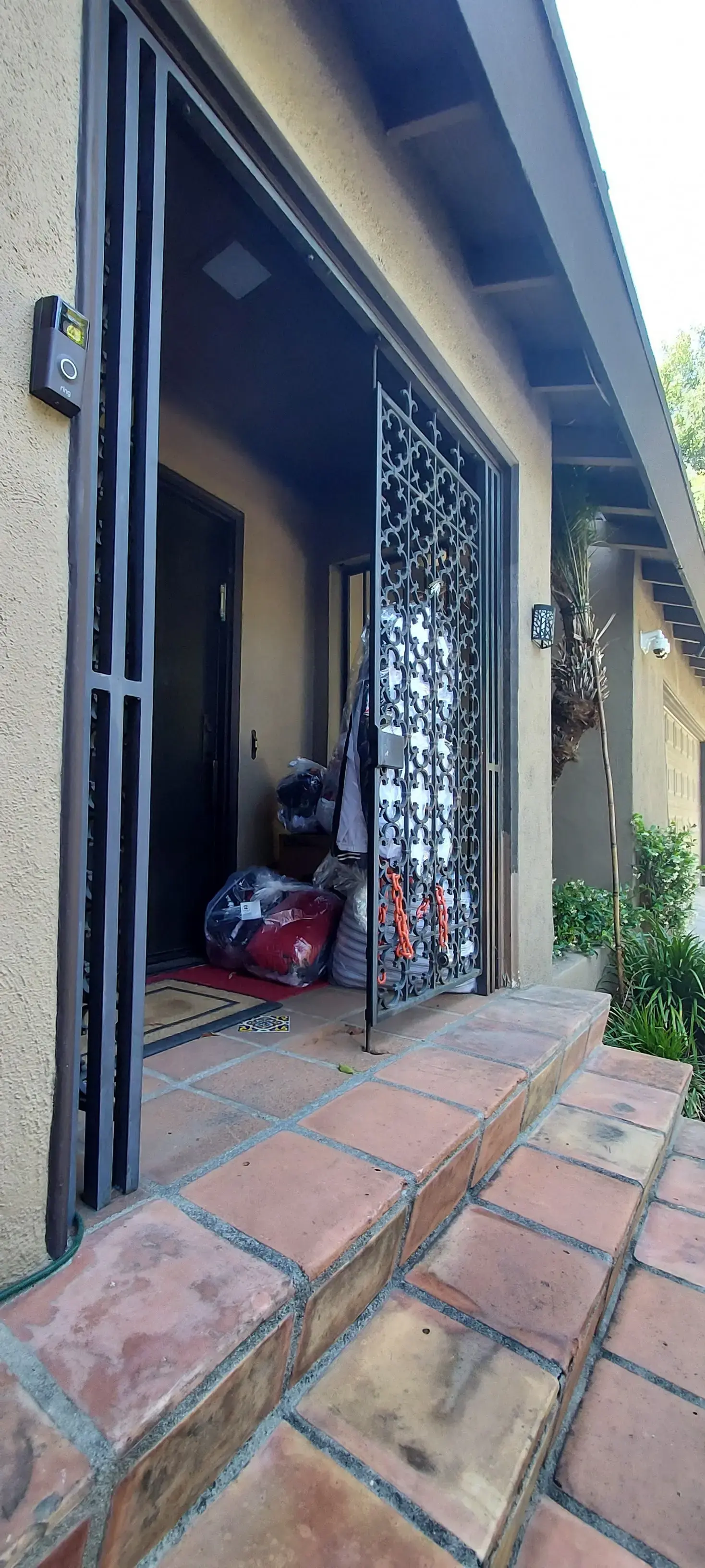 Mandy's Laundry Service - Image 12