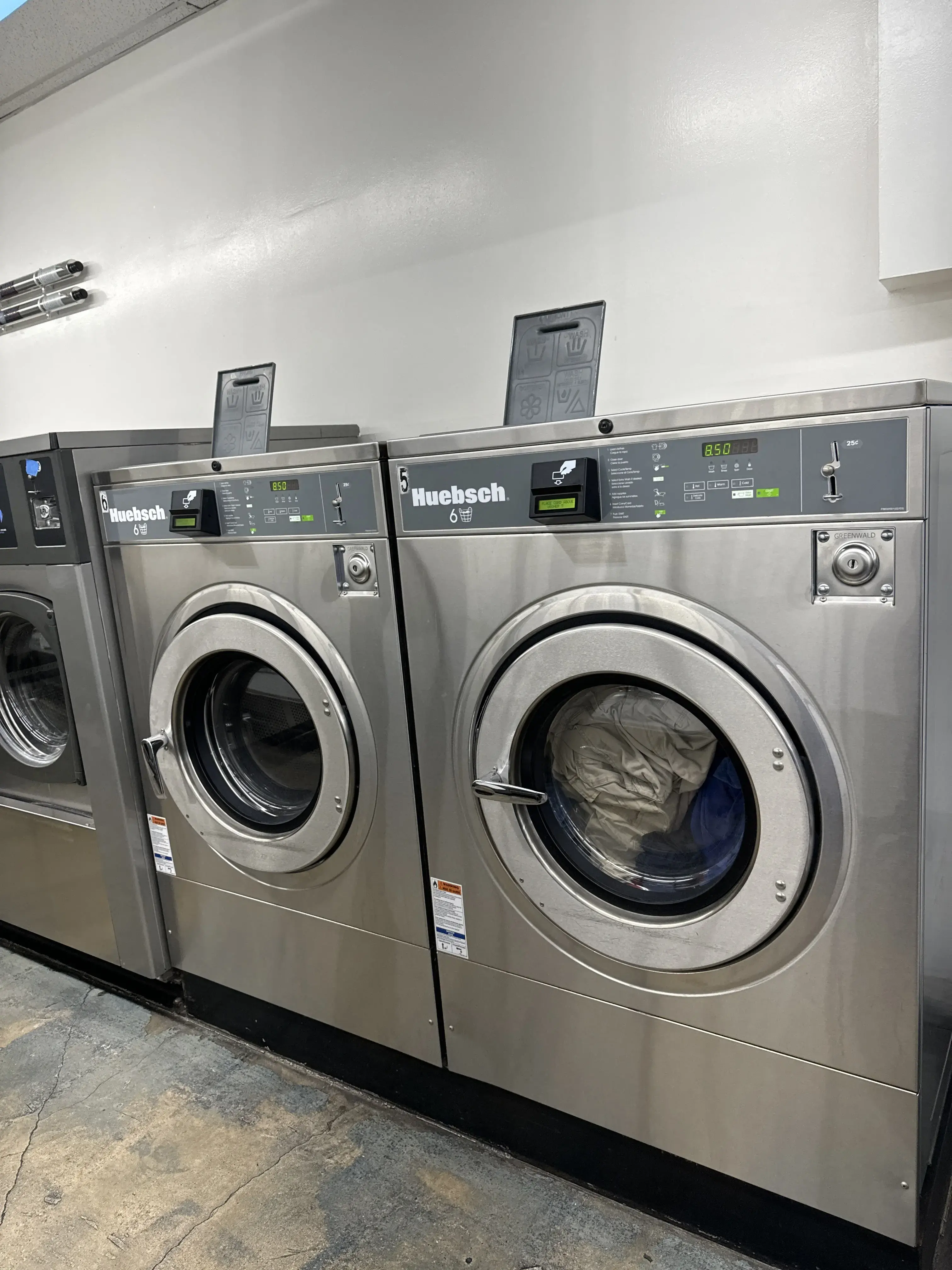 Mandy's Laundry Service - Image 3