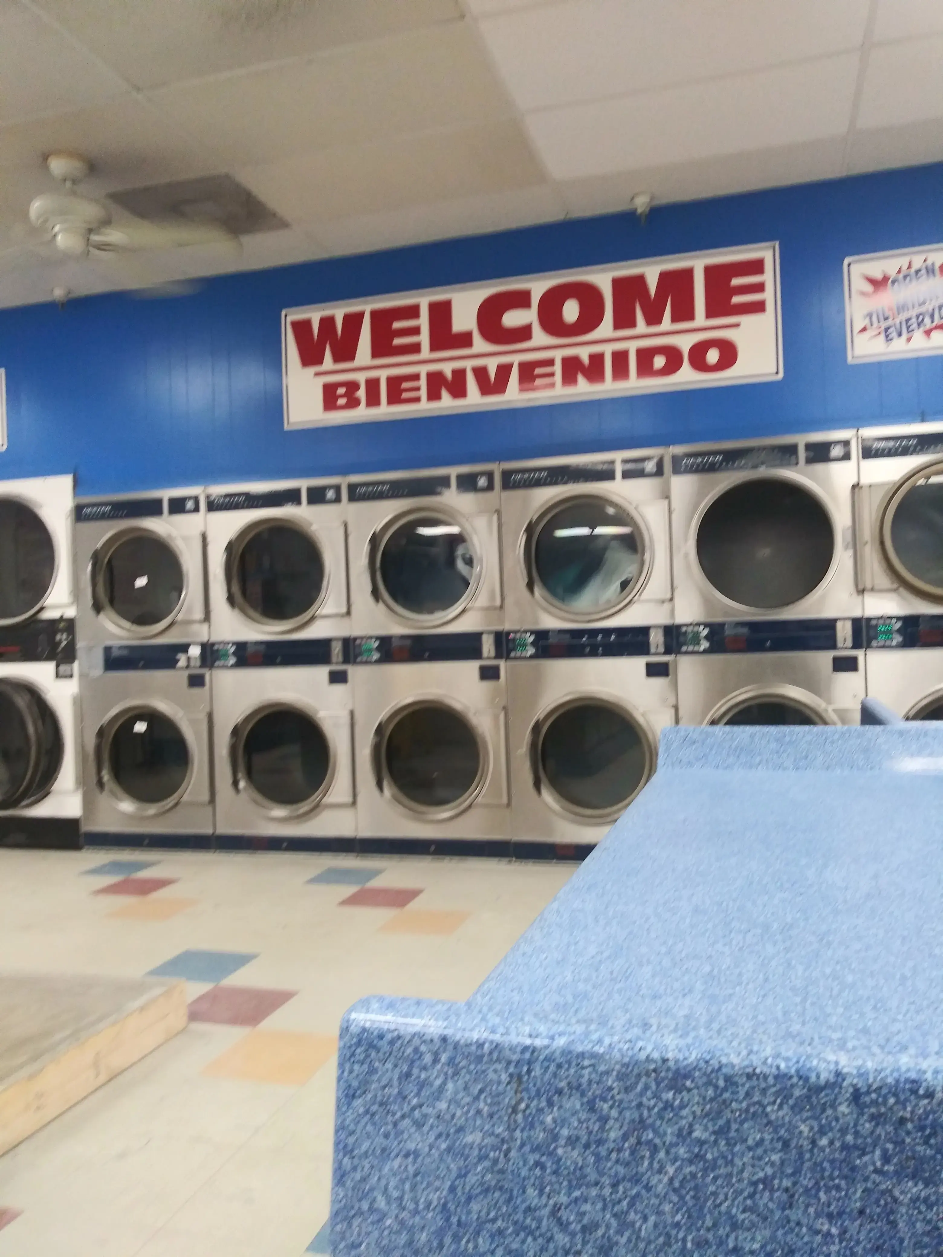 Mango Coin Laundry - Image 20