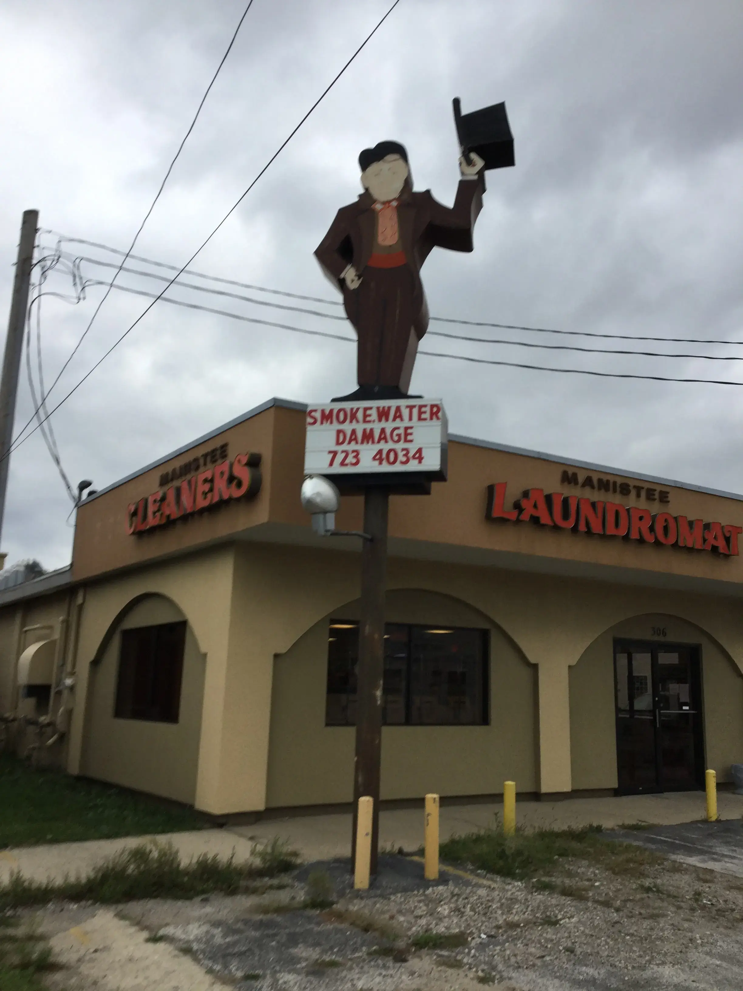 Manistee Cleaning Solution - Image 14