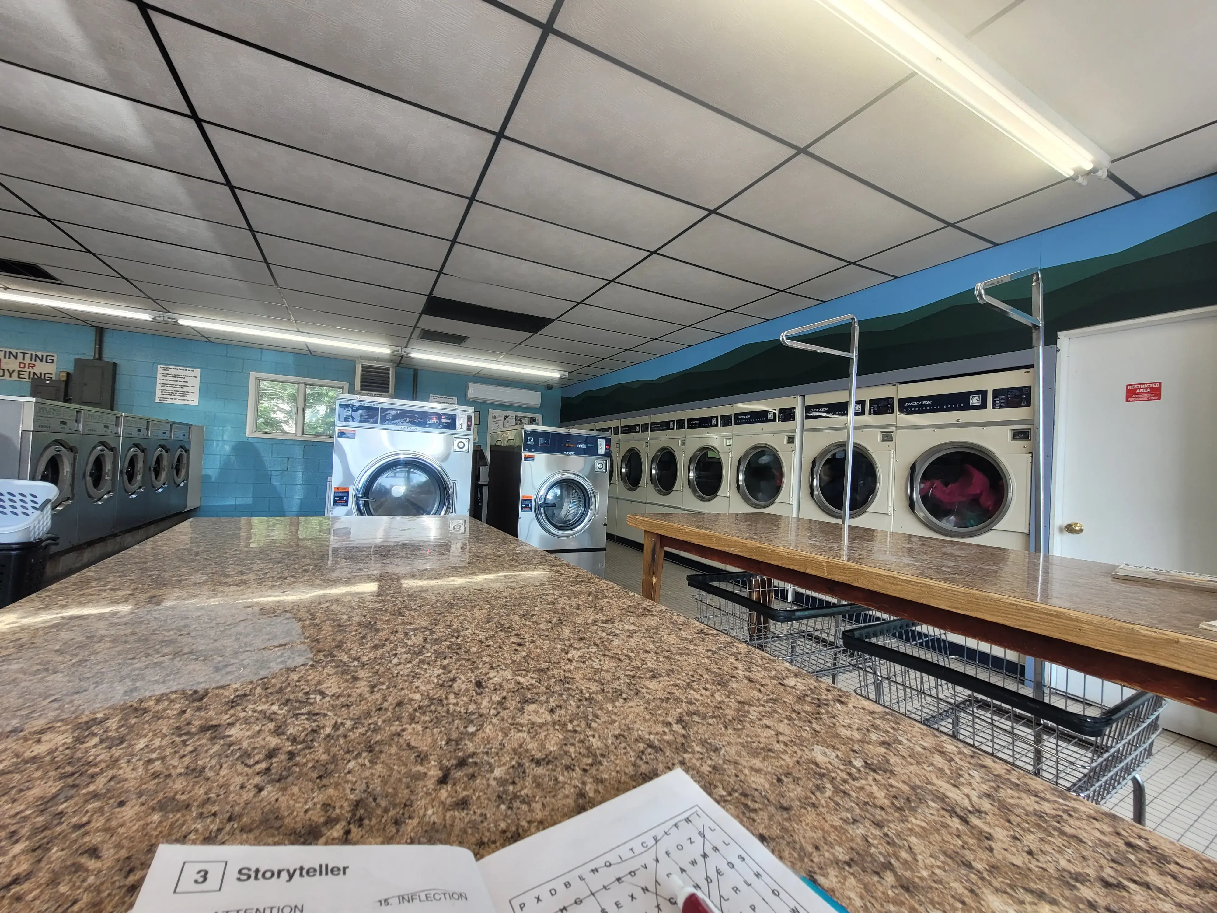 Mansfield Laundromat - Image 11