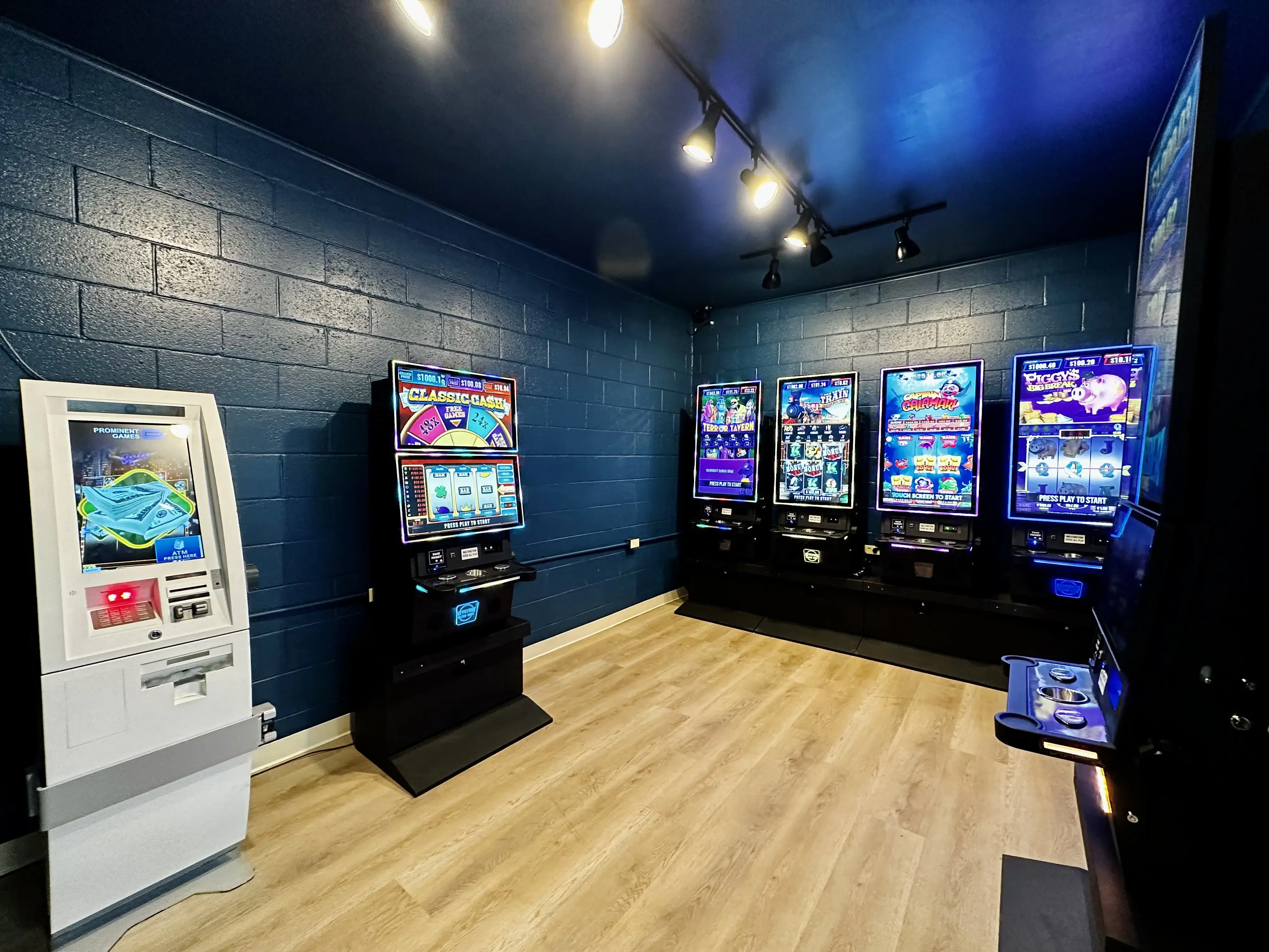 Mansfield Laundromat - Image 3