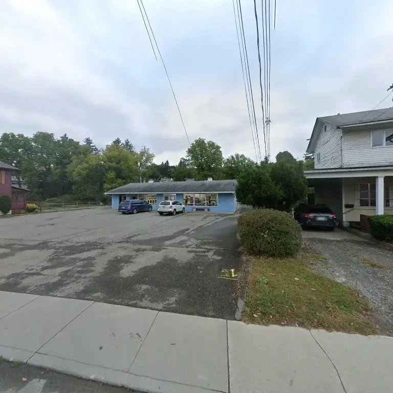 Mansfield Laundromat - Image 13