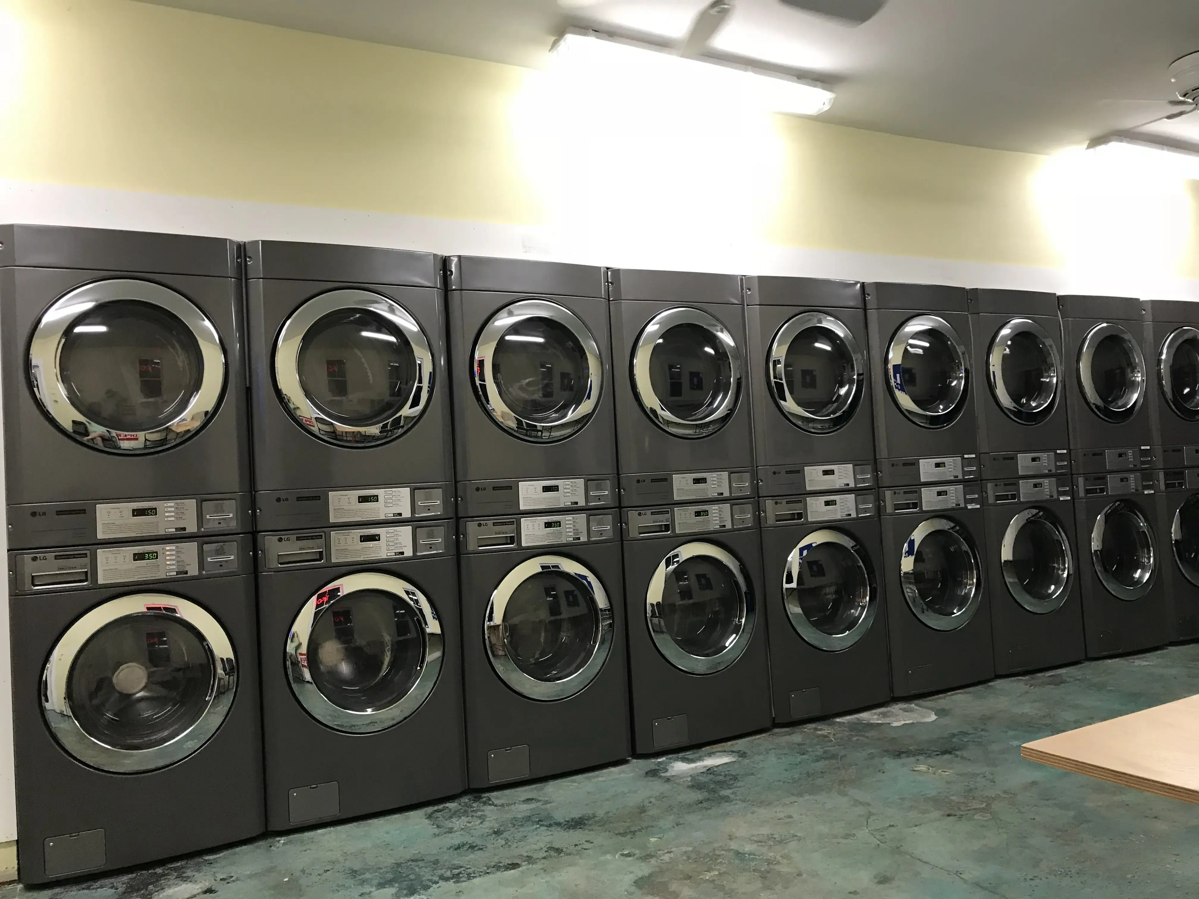 Margaret-Truman Launderette (Drop Off - Self Serve) thumbnail 17