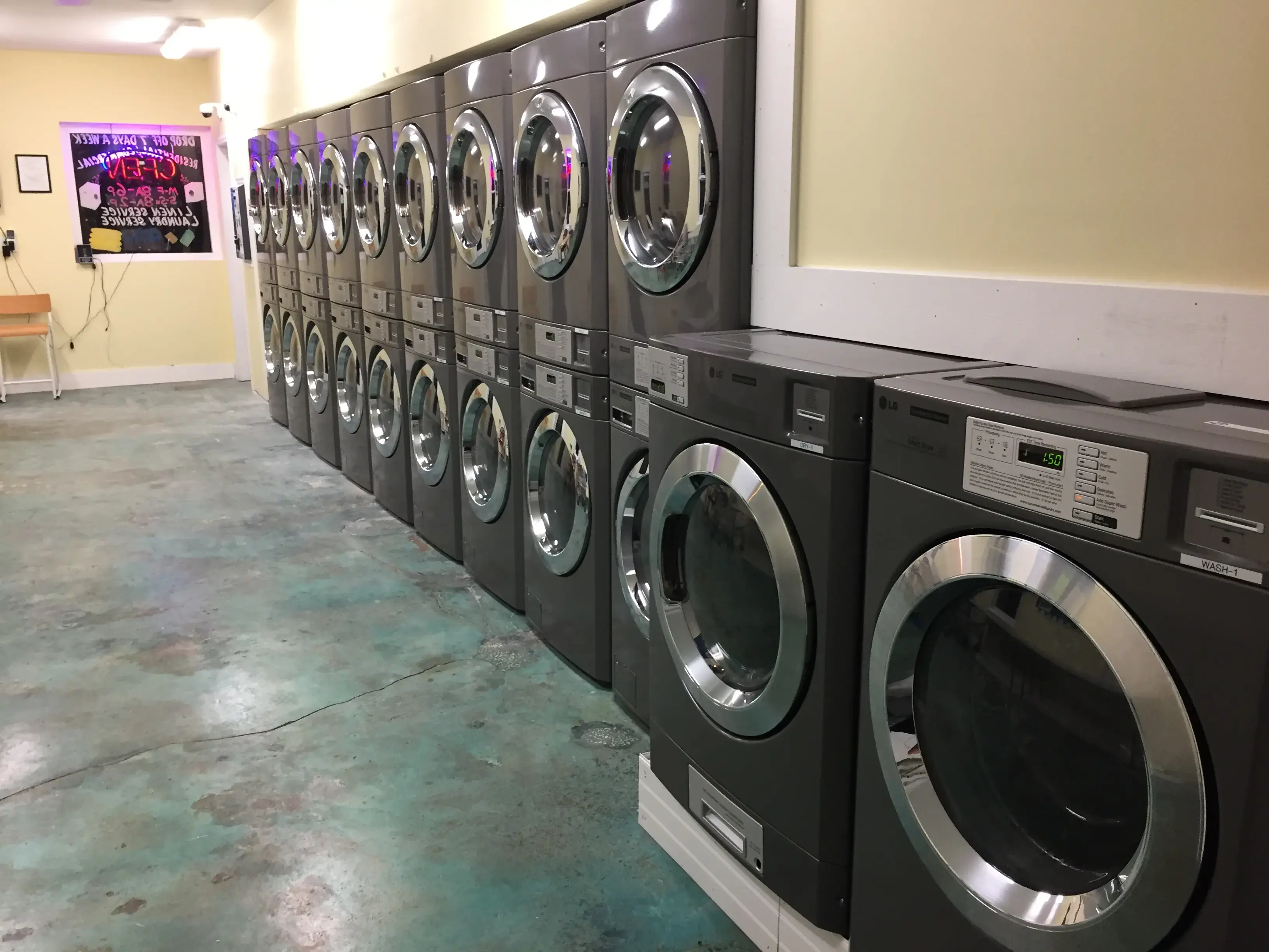 Margaret-Truman Launderette (Drop Off - Self Serve) thumbnail 13