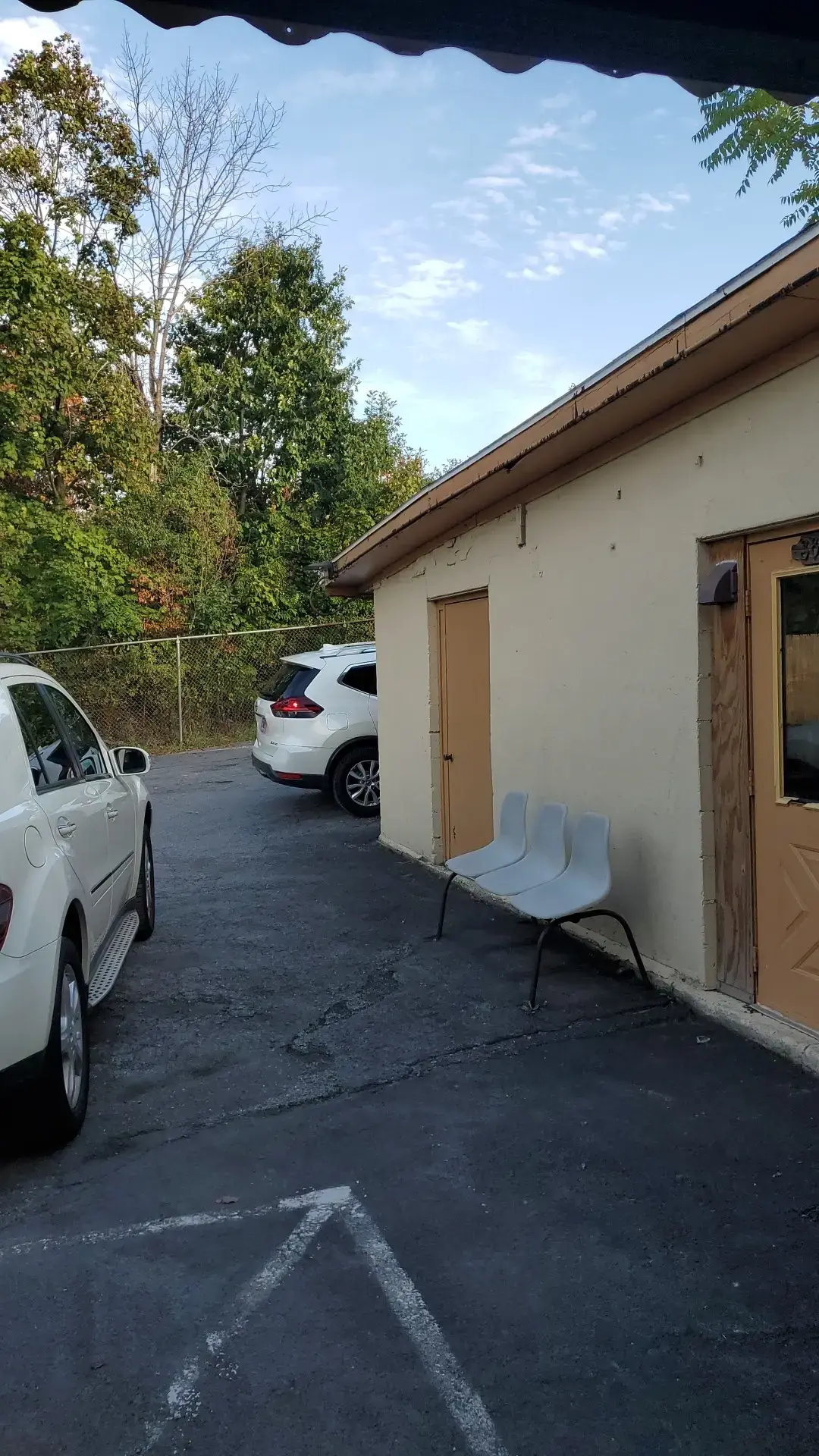 Margaret's Laundromat - Image 3