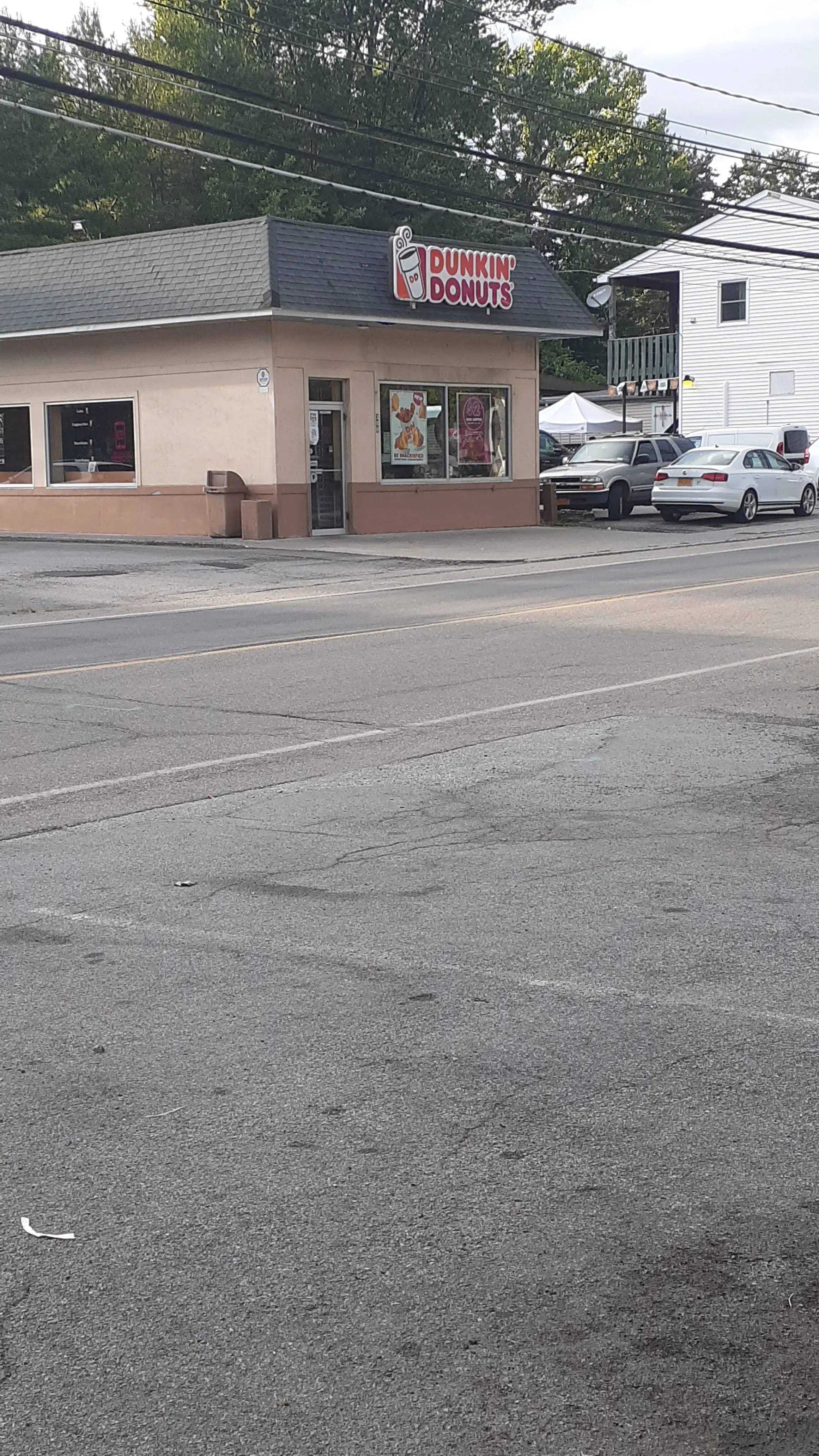 Margaret's Laundromat - Image 10