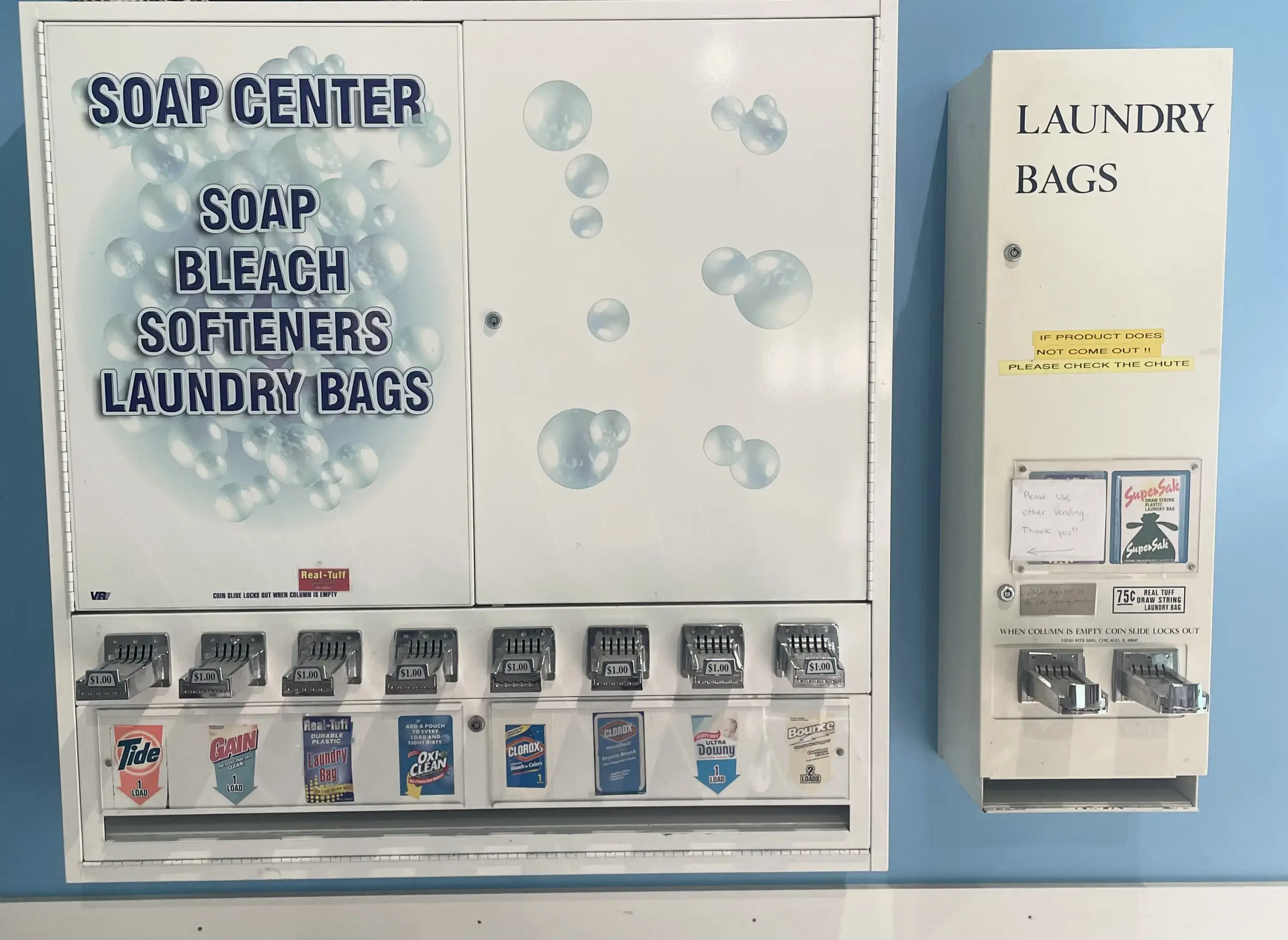 Marianne Laundromat - Image 1