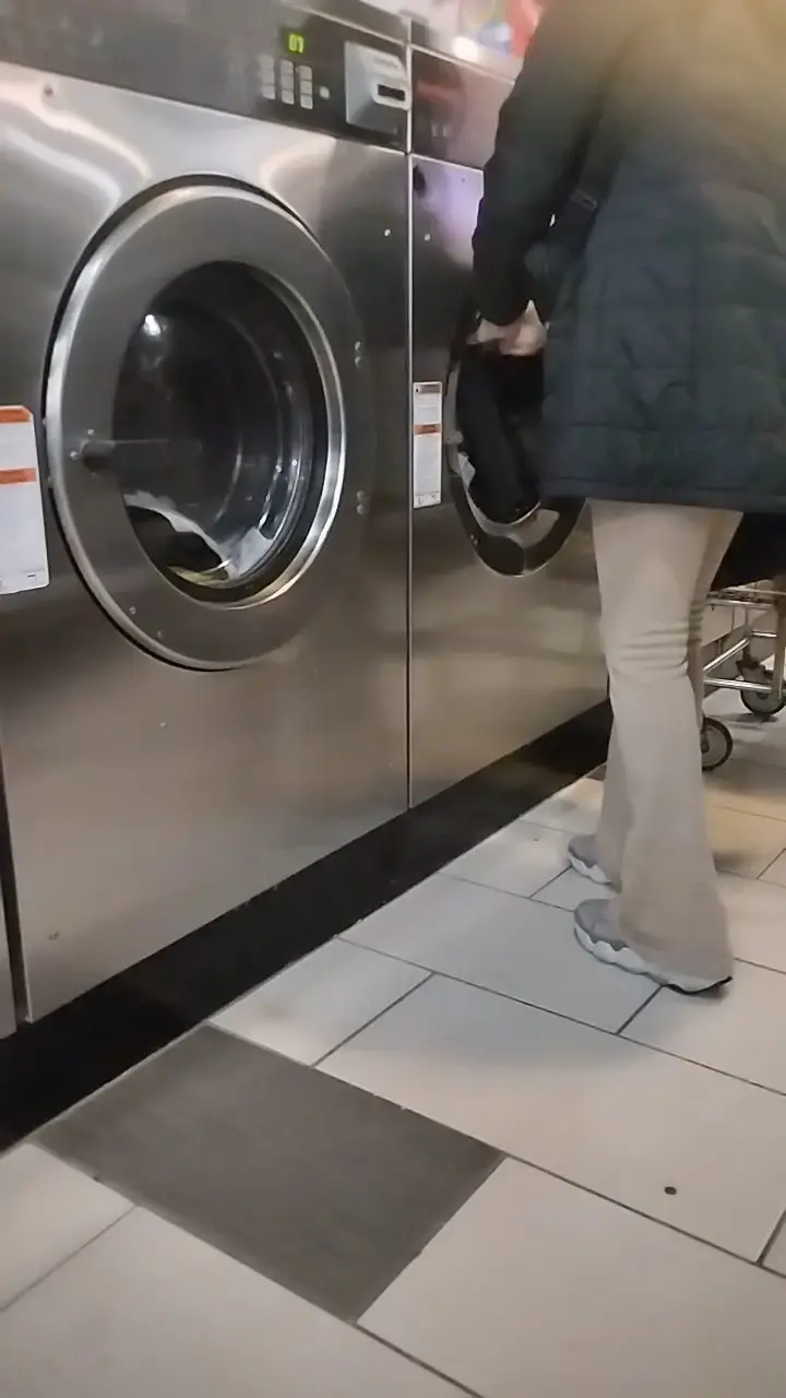Maria's Wash N' Dry - Image 14