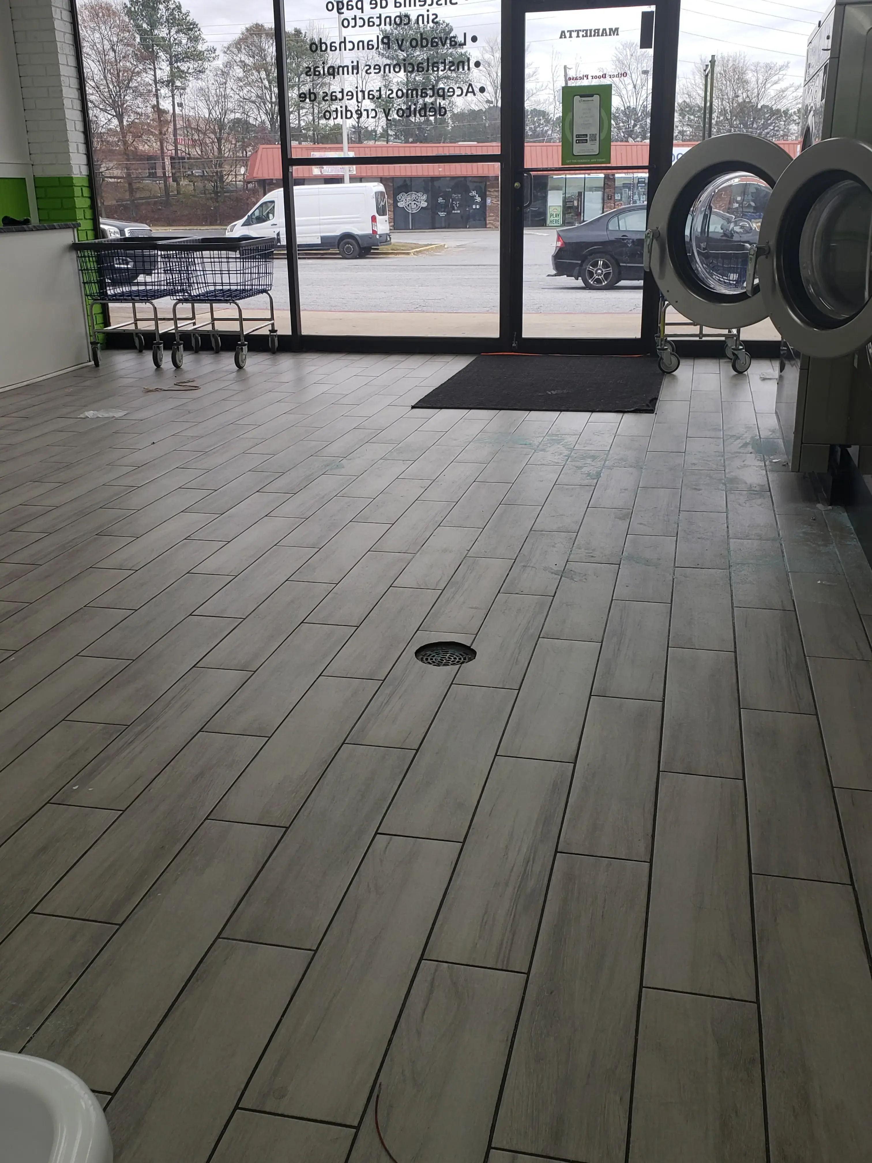 Marietta Coin Laundry - Yes, we are open 24 hrs - Image 13