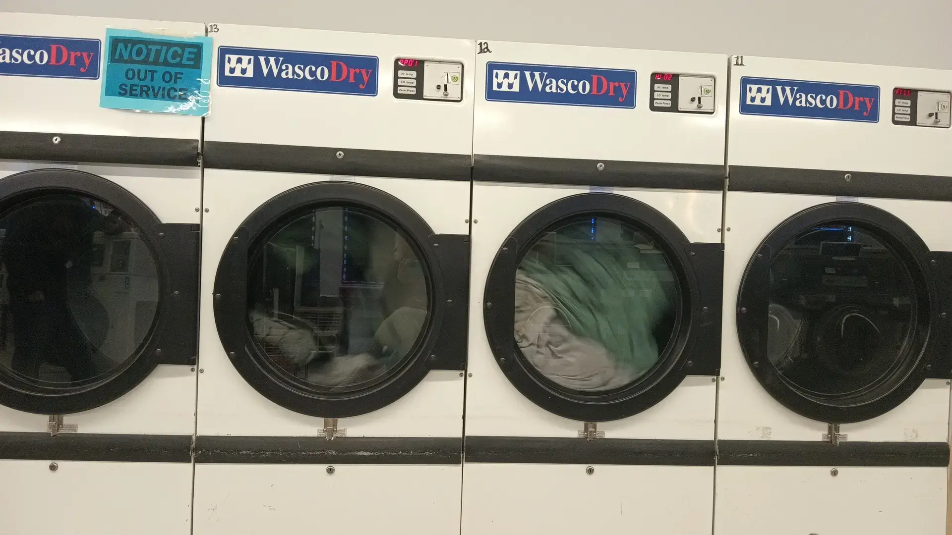Mario's Coin Laundry thumbnail 7