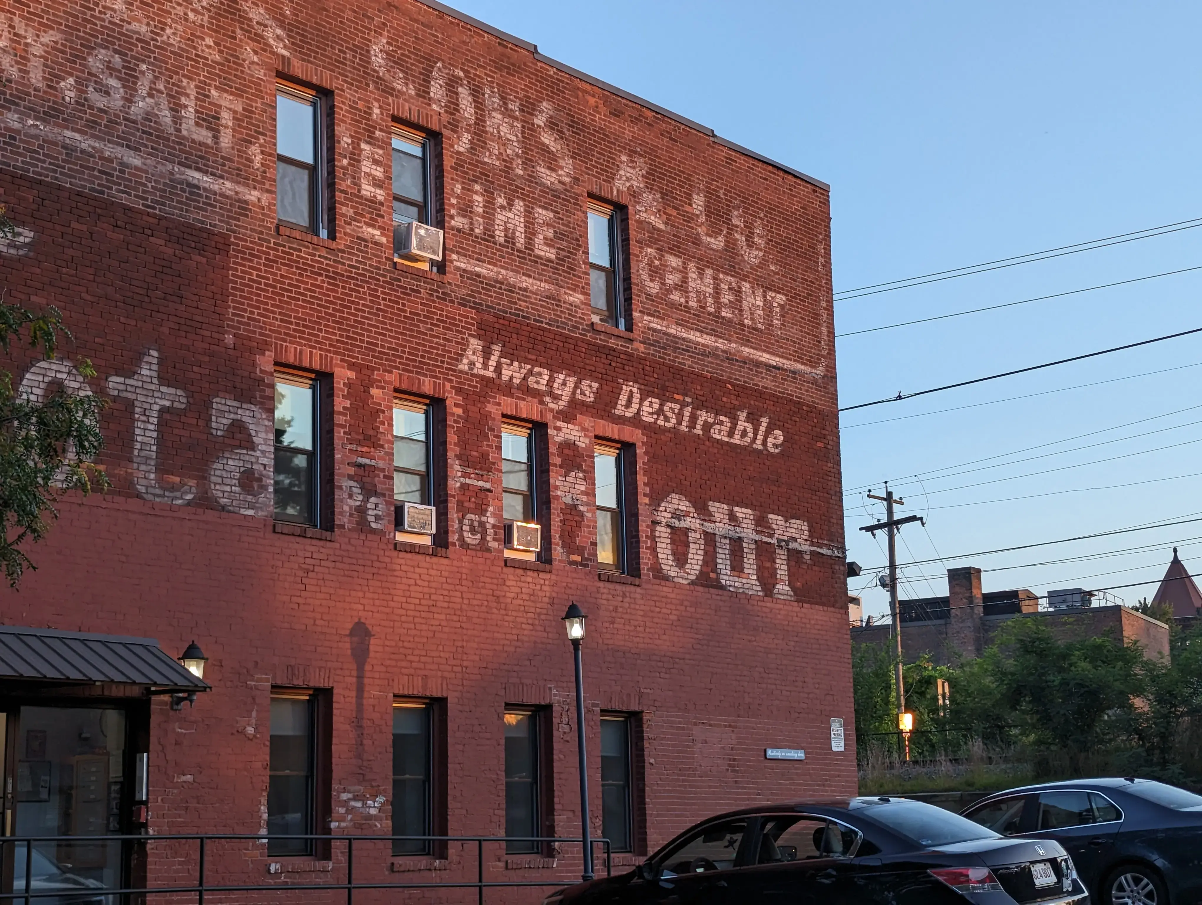Market Street Laundry - Image 2