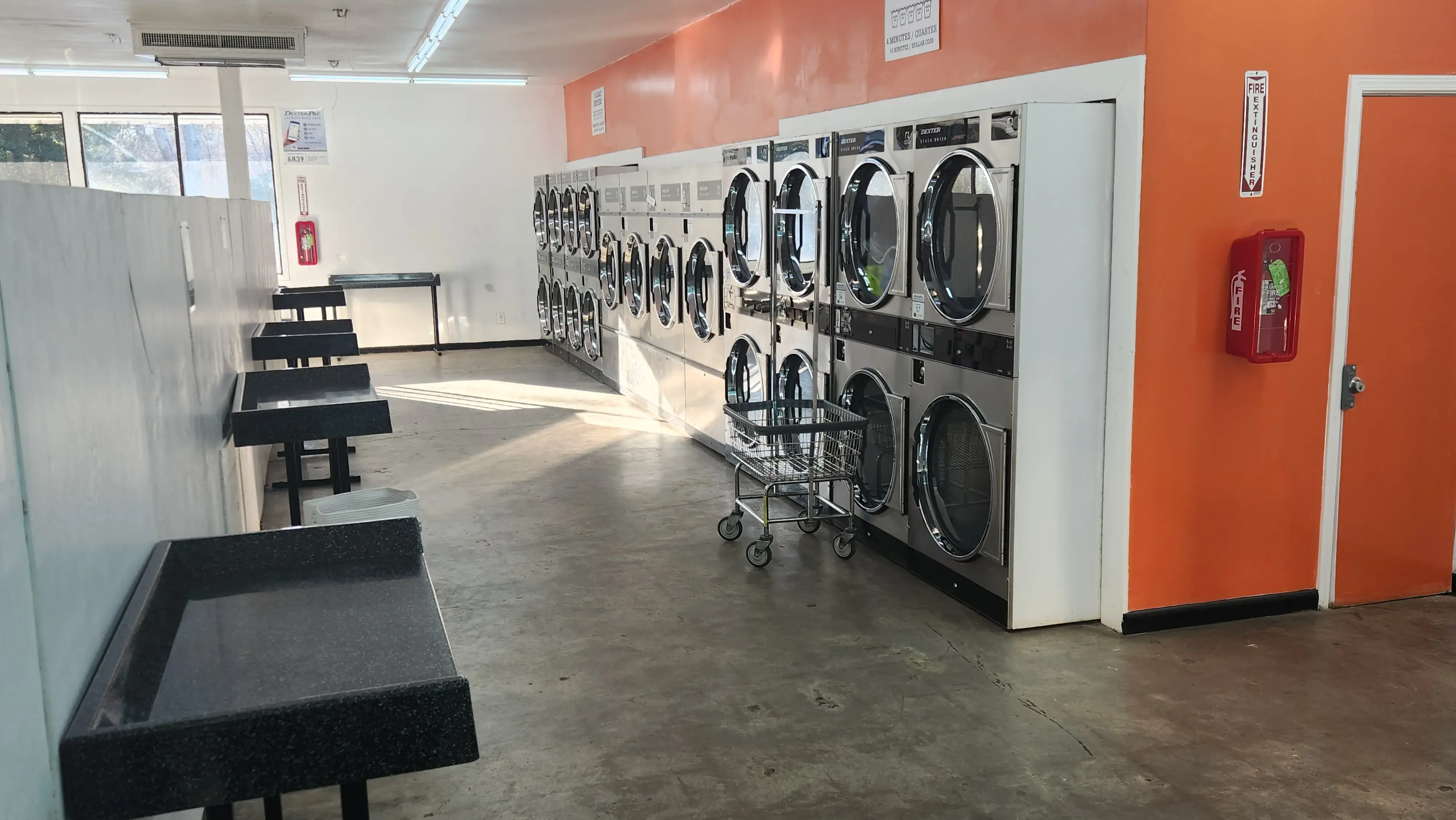 Mark's 24/7 Laundromats thumbnail 1
