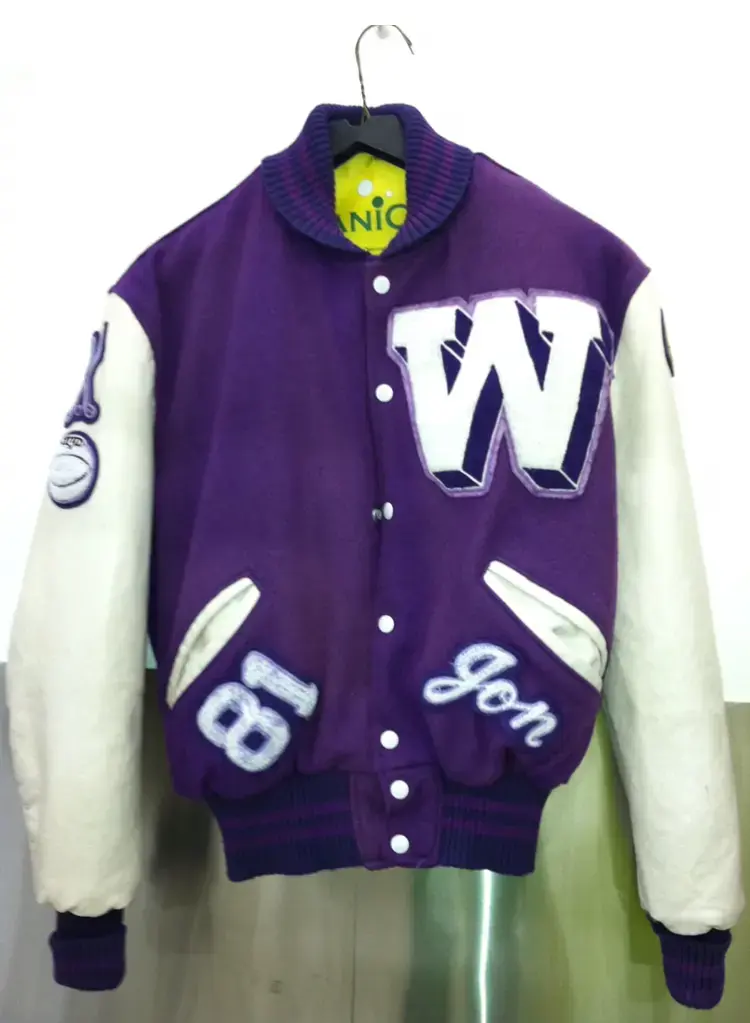 Maroney's Dry Cleaners & Laundry Pick up and Delivery - Image 3