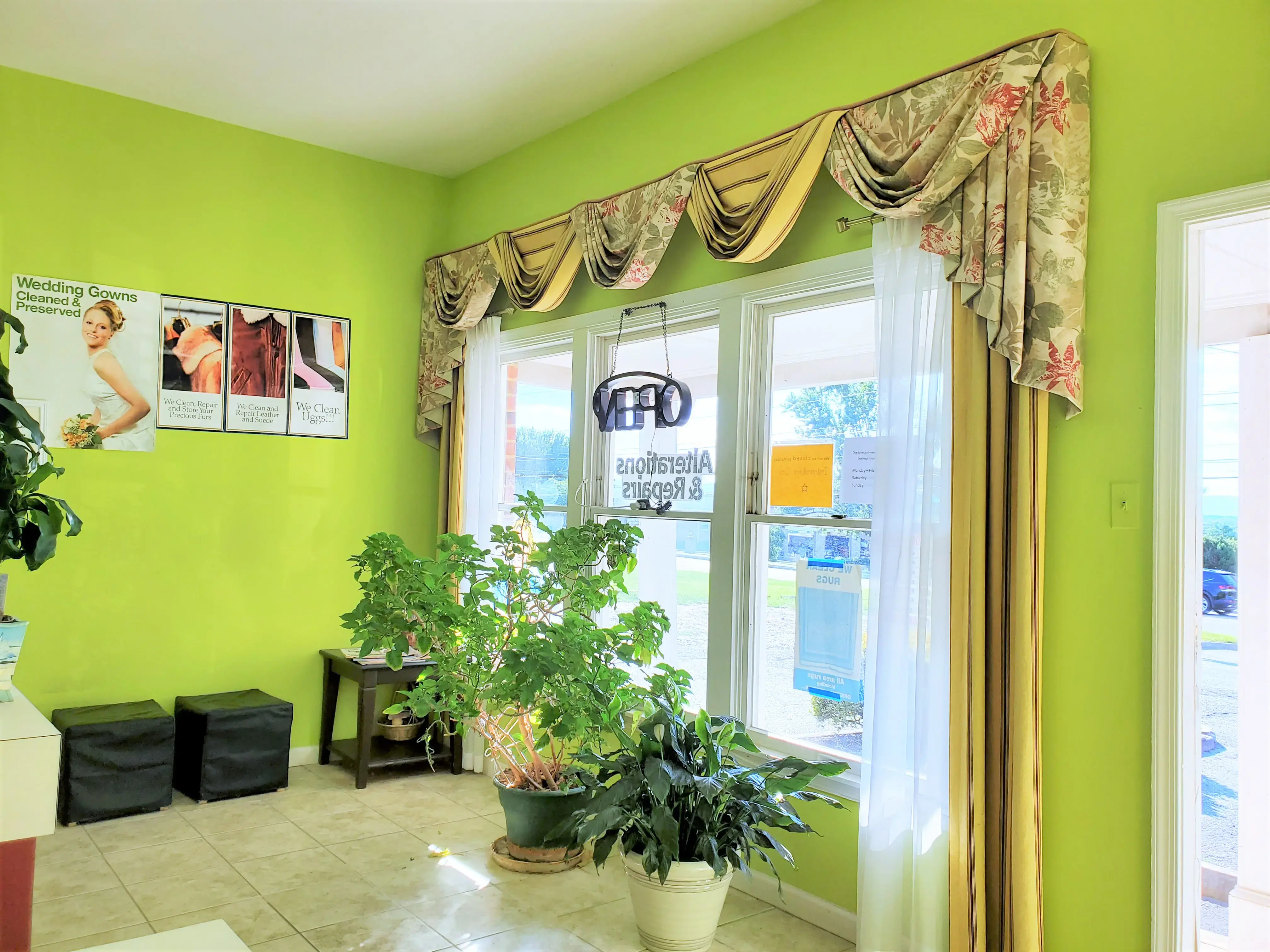 Marshall Cleaners - Image 2