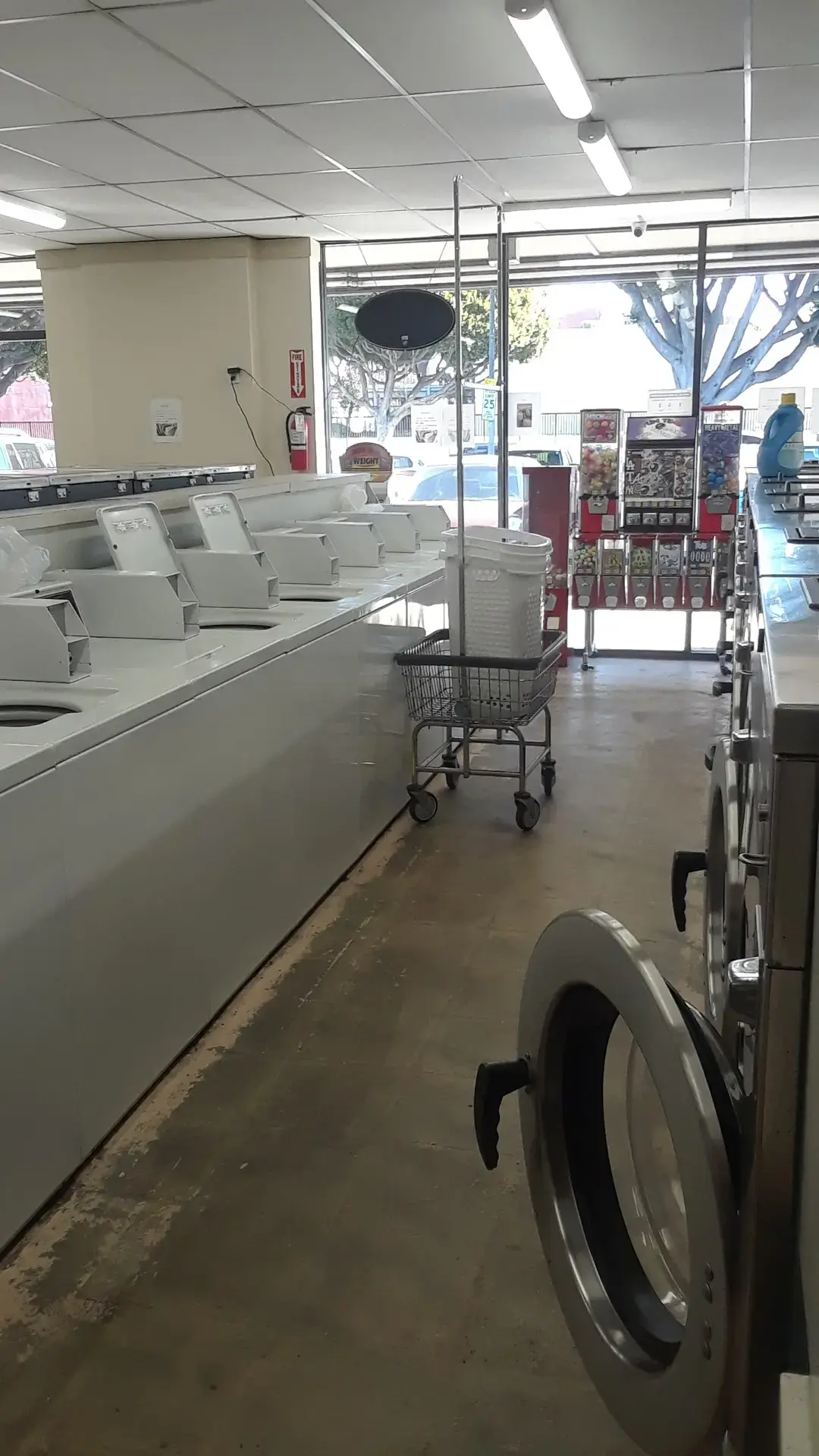 Martin Coin Laundry thumbnail 2