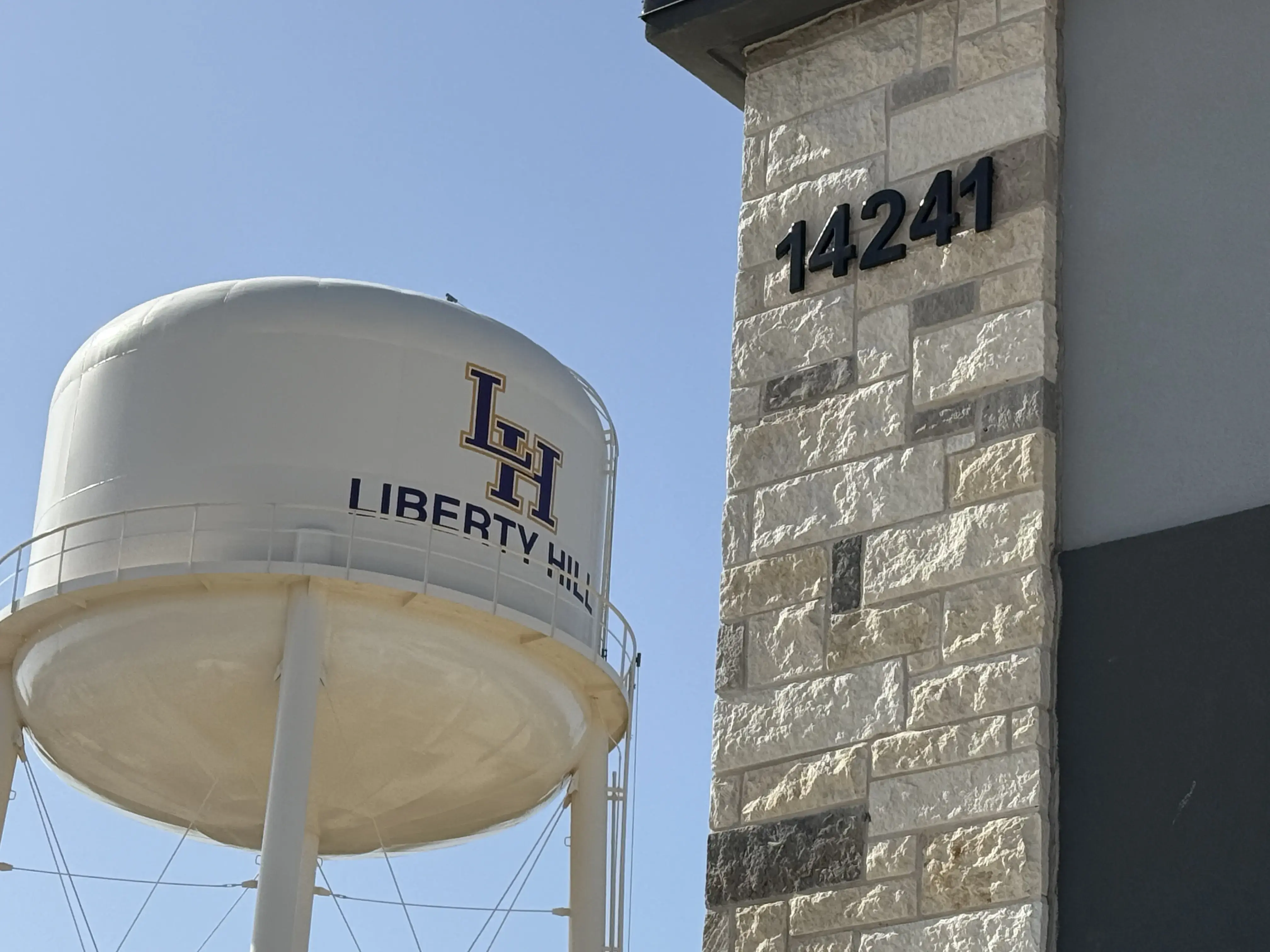 Martinizing Cleaners thumbnail 11