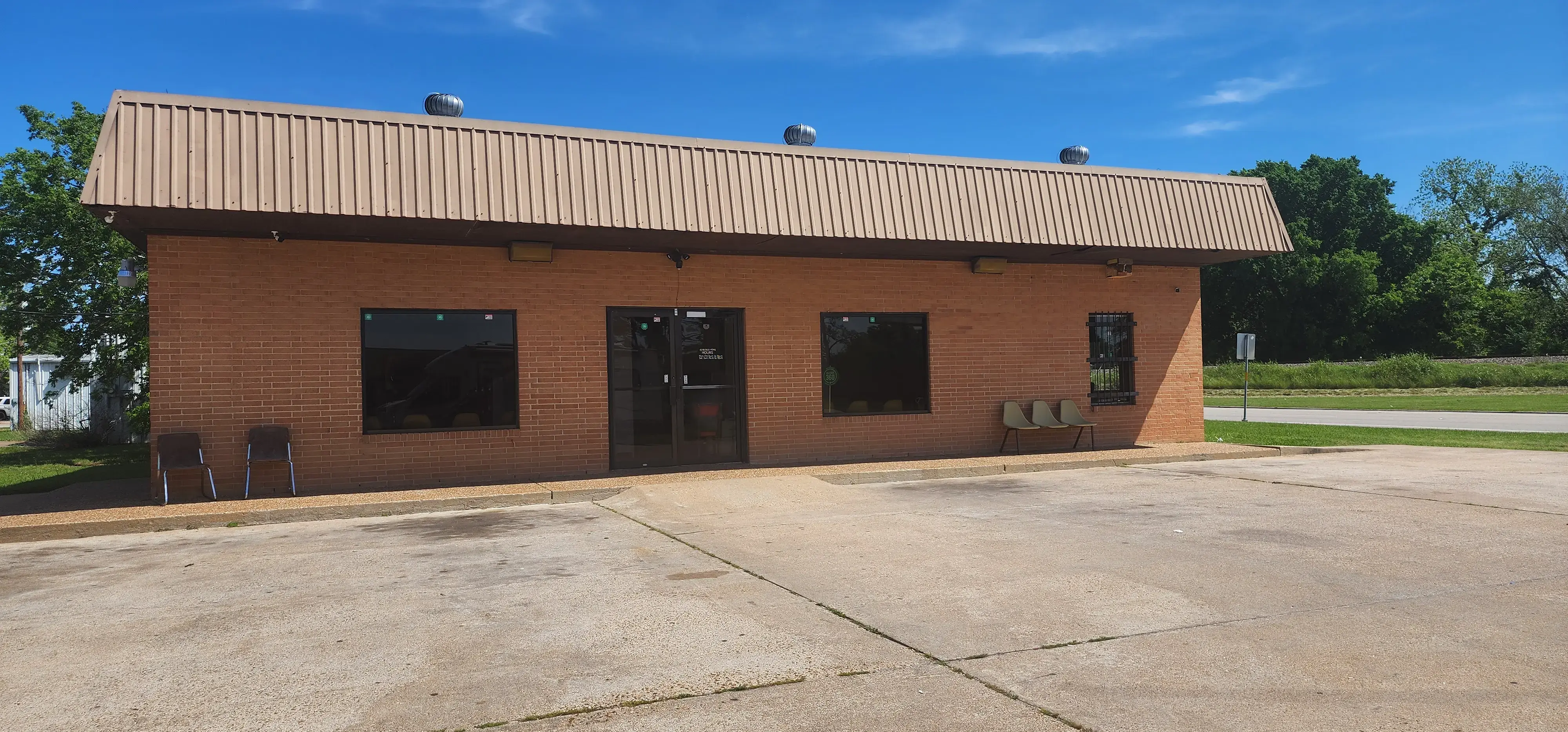 Mary Washateria - Image 9