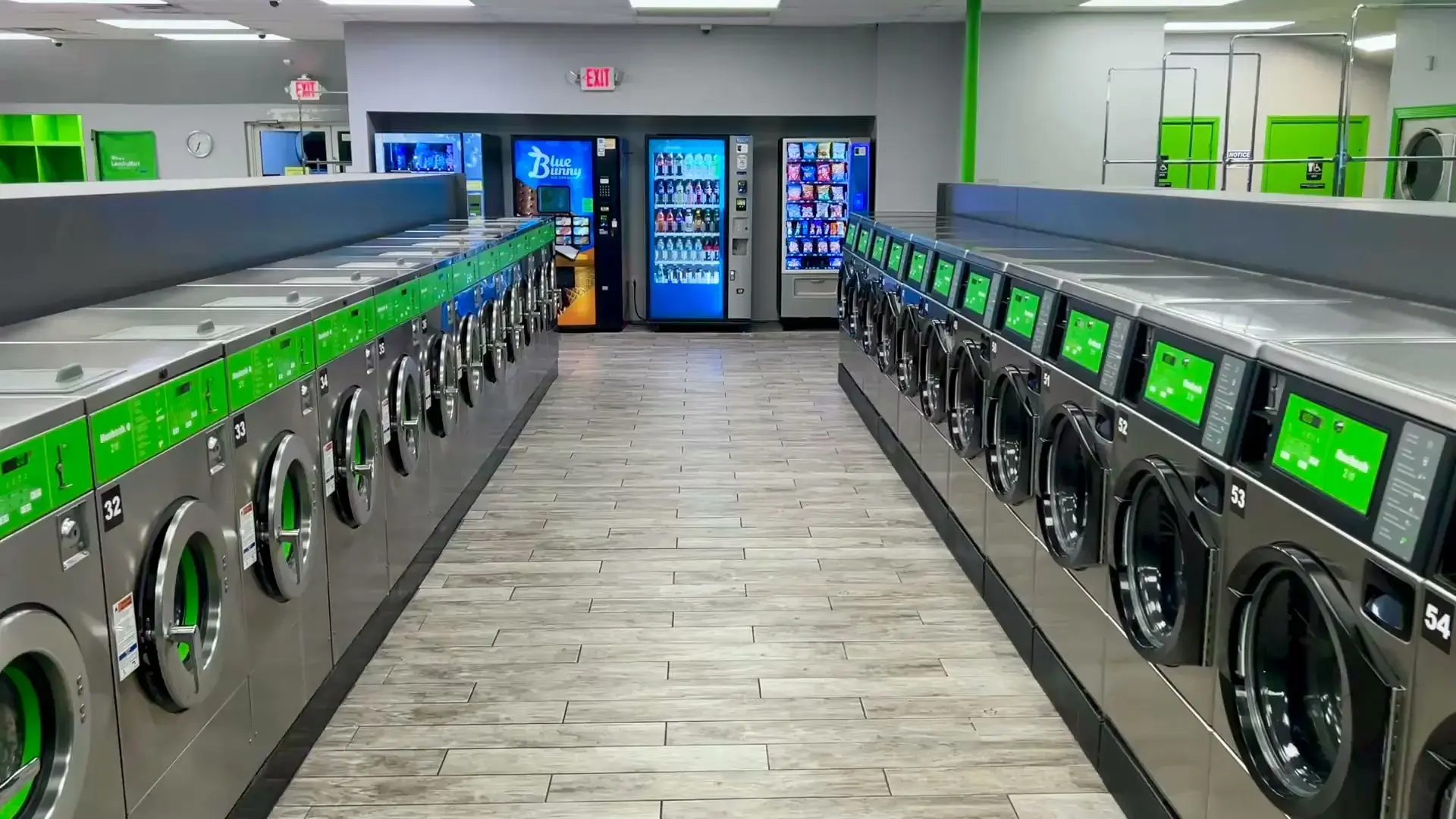 Mary's Laundromart - Image 2