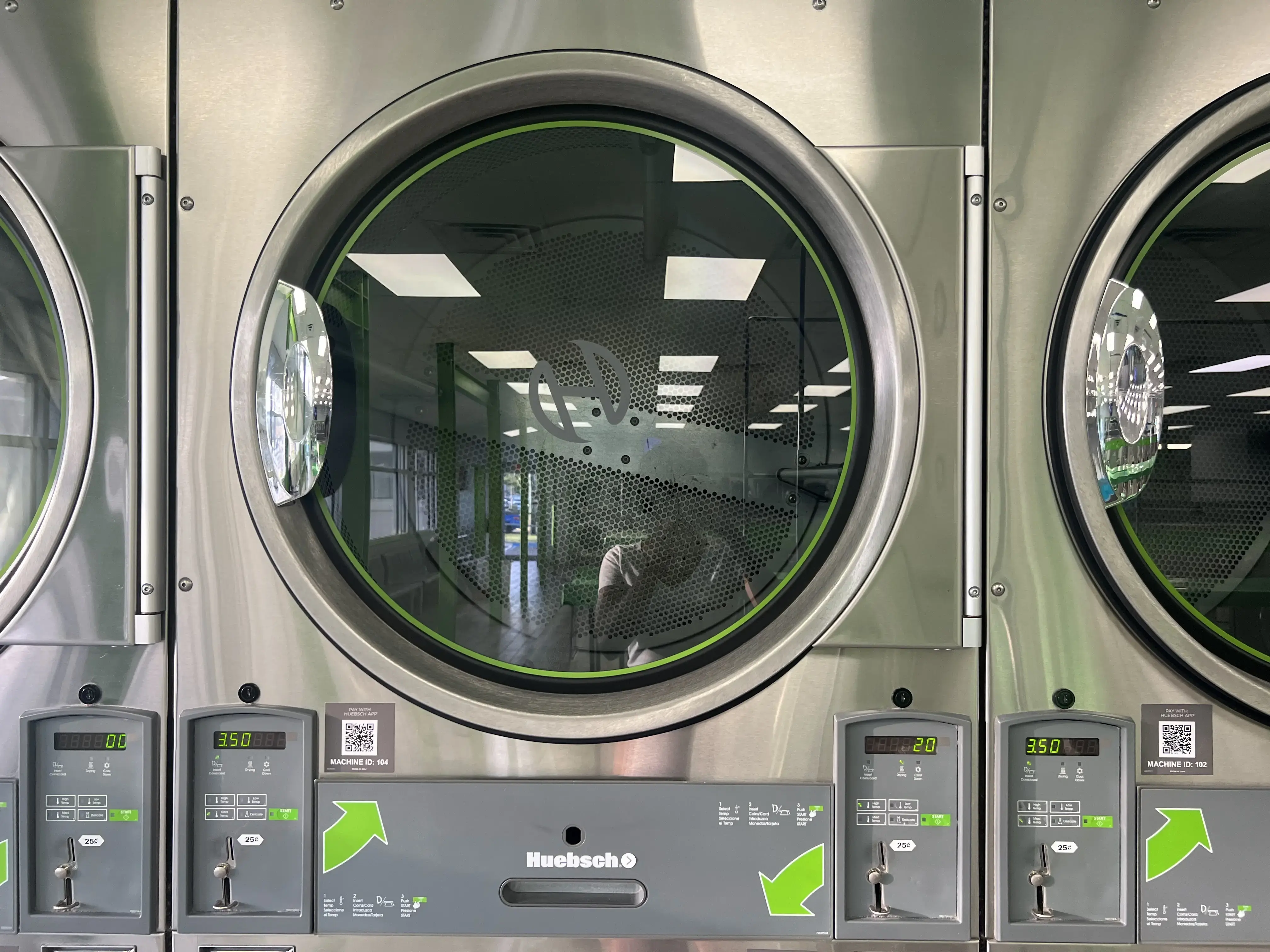 Mary's Laundromart - Image 14