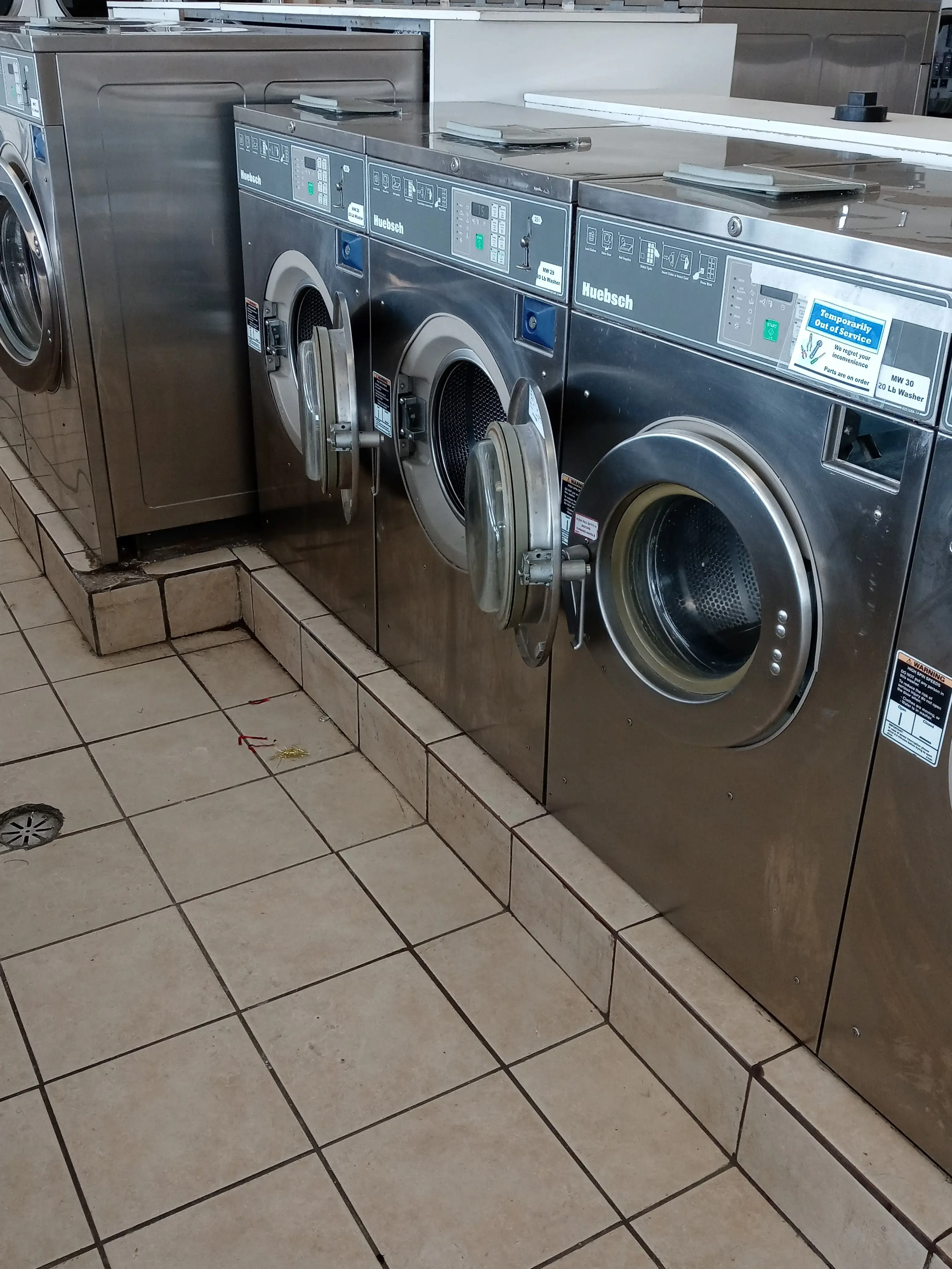 Massillon Coin Laundry thumbnail 19
