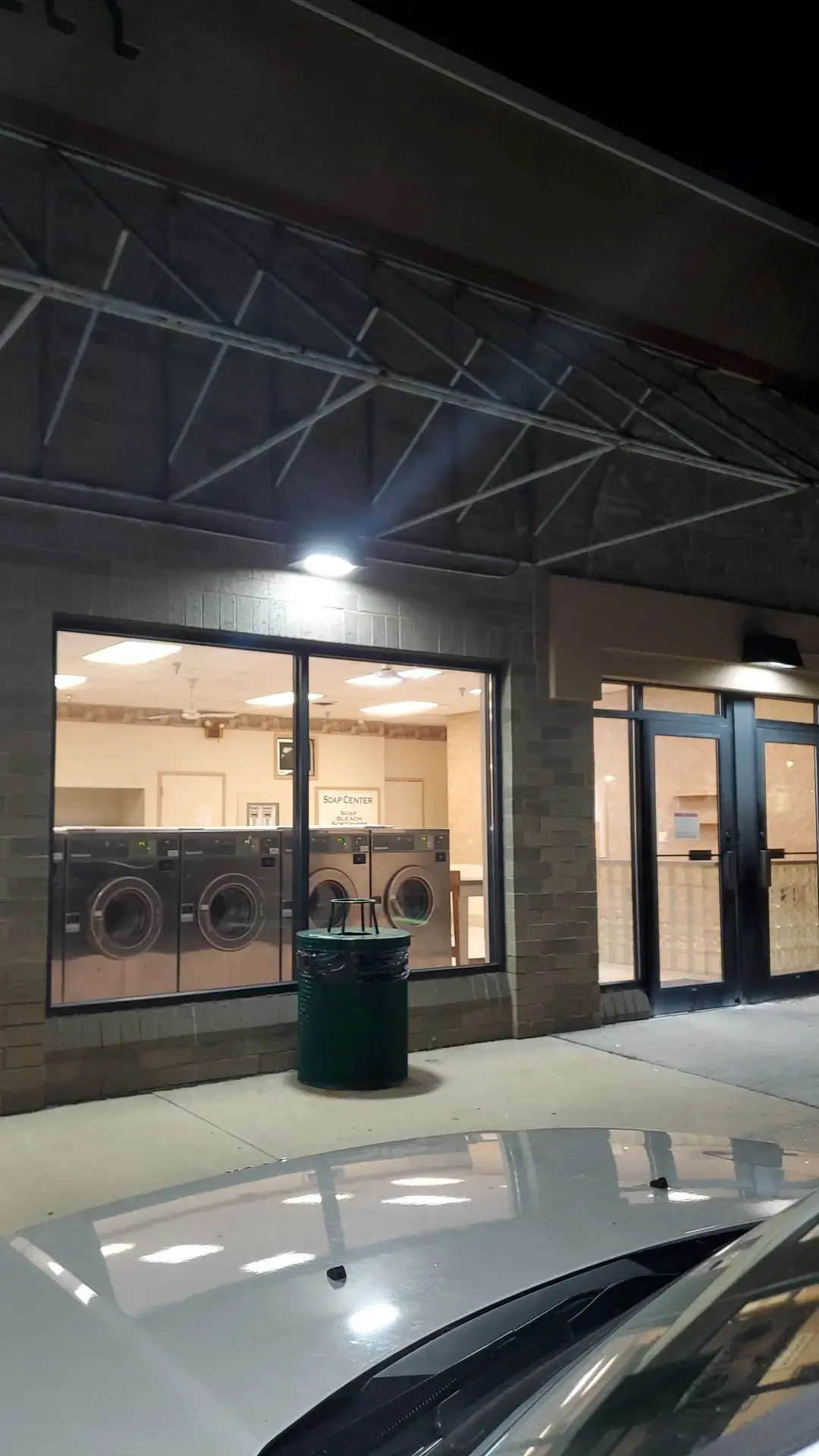 Massillon Coin Laundry thumbnail 12