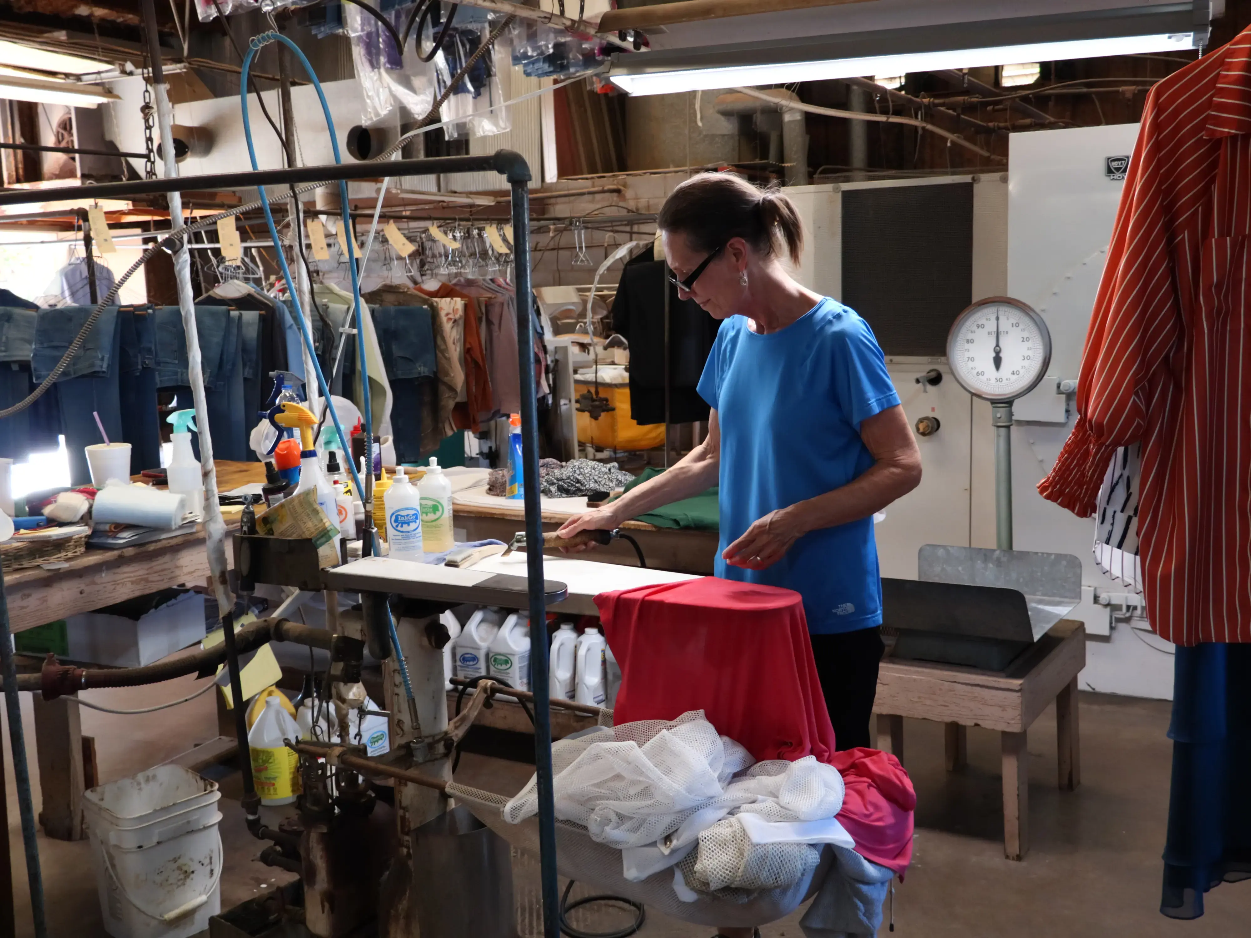 Master Cleaners & Laundry thumbnail 7