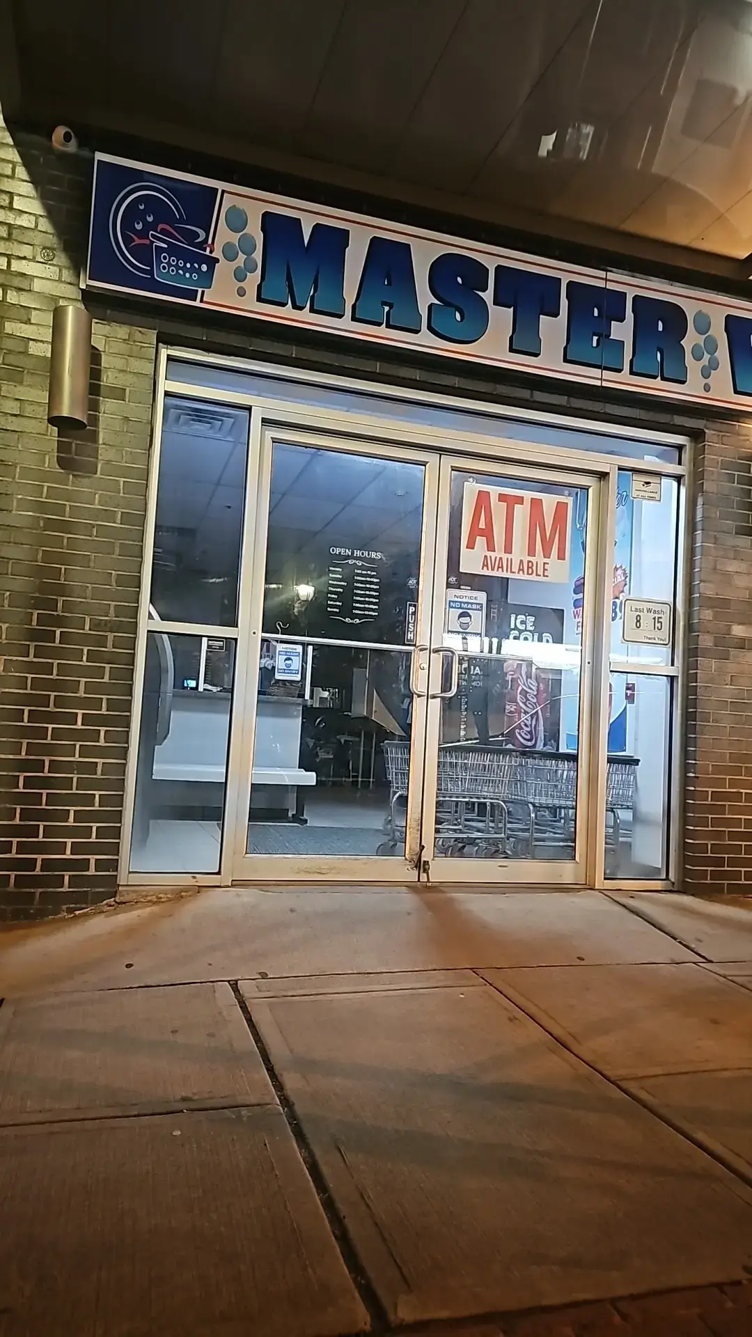 Master Wash Laundromat thumbnail 9