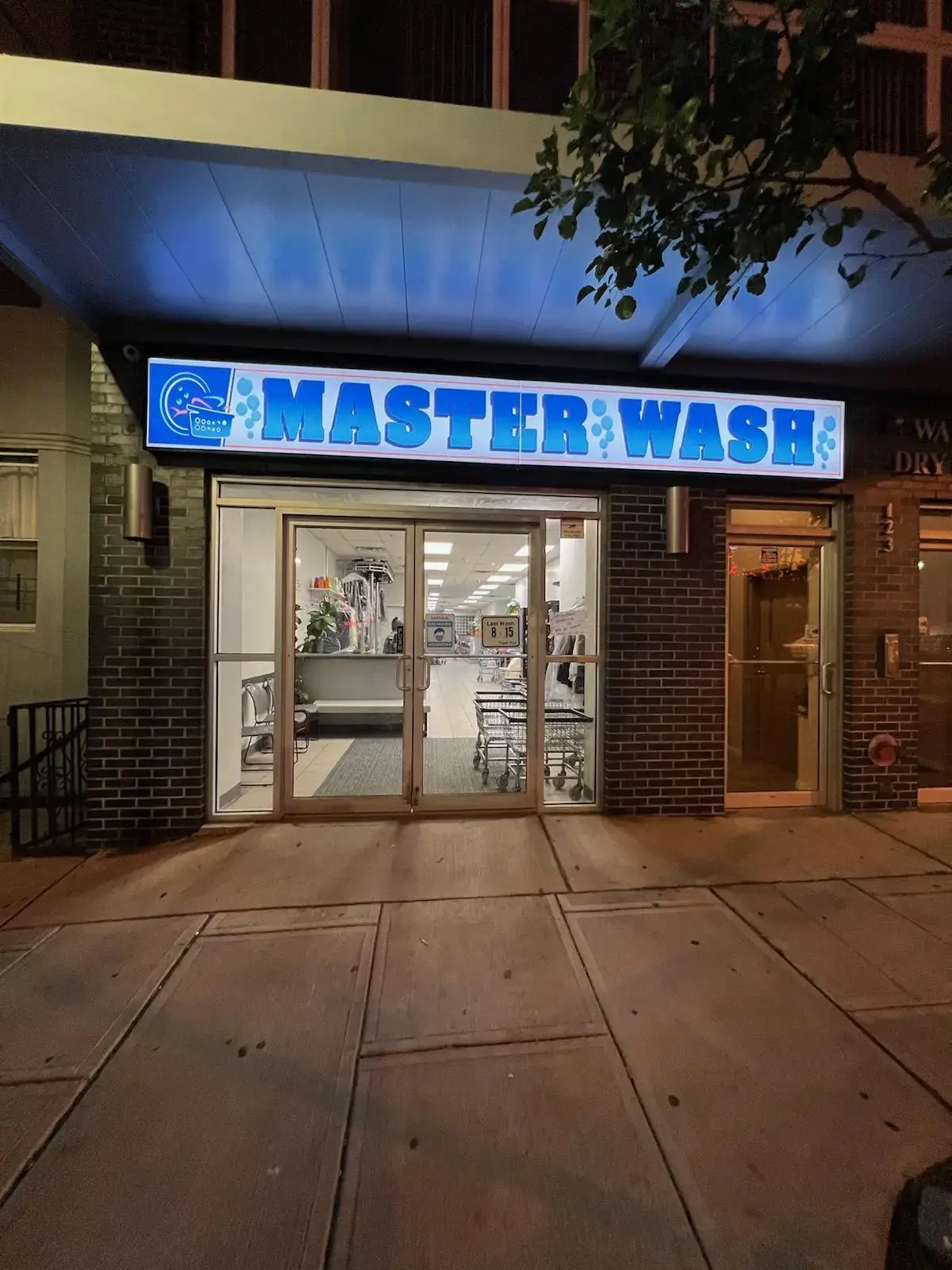 Master Wash Laundromat location