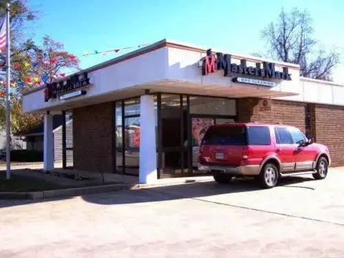 Master's Mark Dry Cleaners thumbnail 2