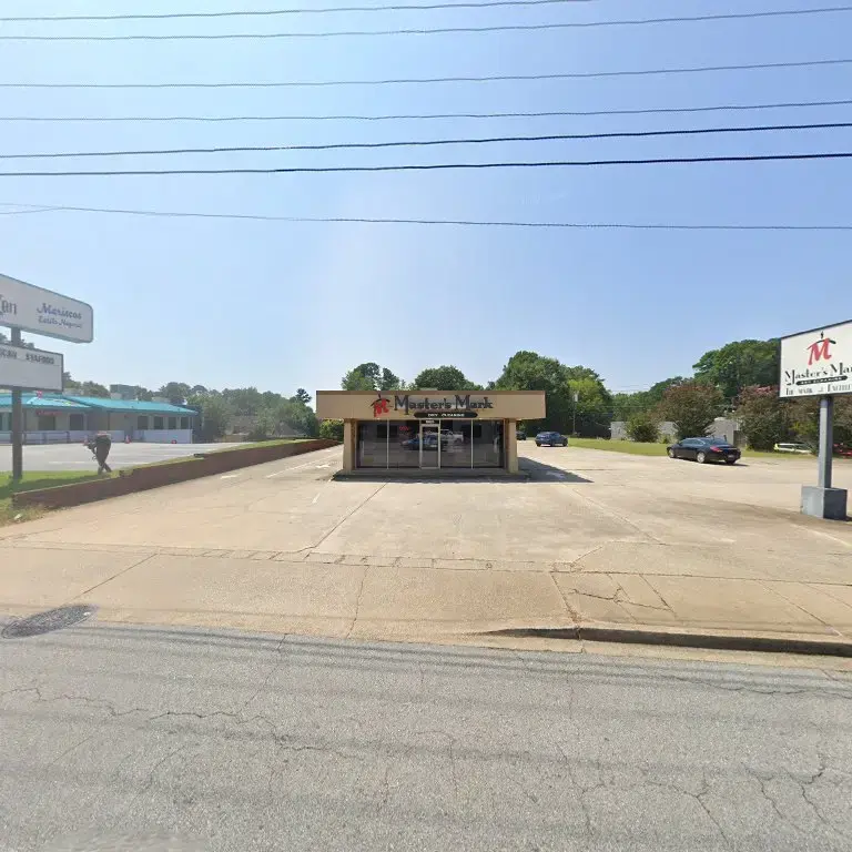 Master's Mark Dry Cleaners - Image 9