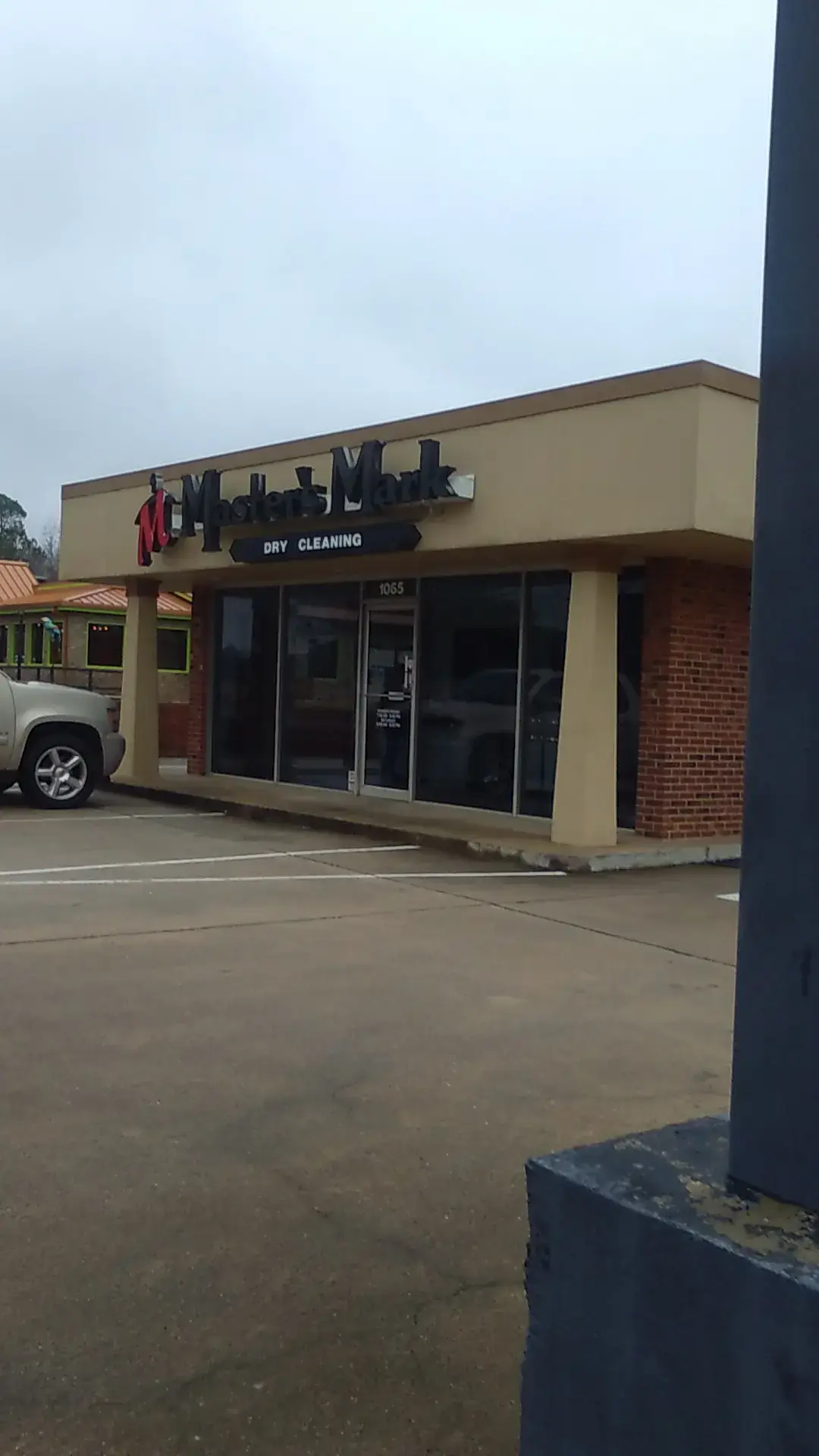 Master's Mark Dry Cleaners - Image 2