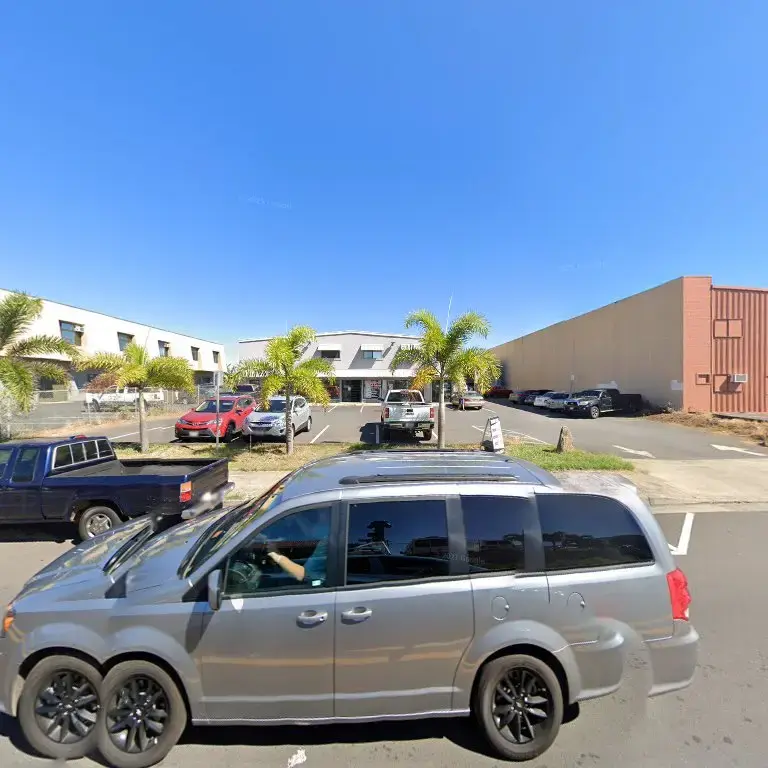 Maui's Quality Dry Cleaning & Laundry thumbnail 3
