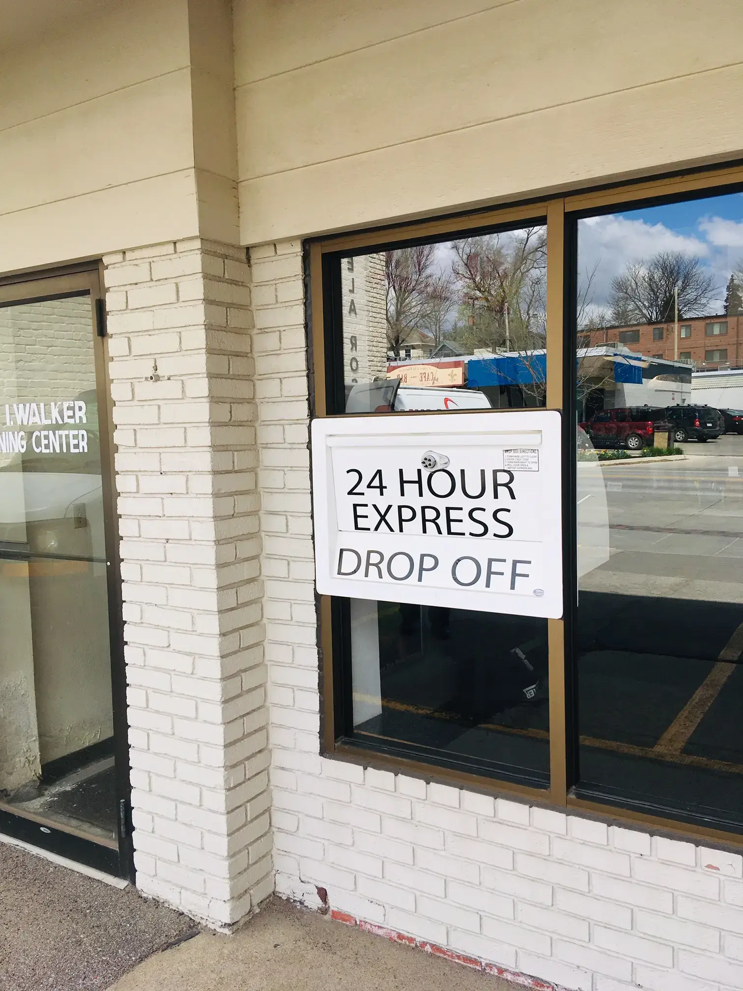 Max I. Walker — 50th & Underwood Store thumbnail 5