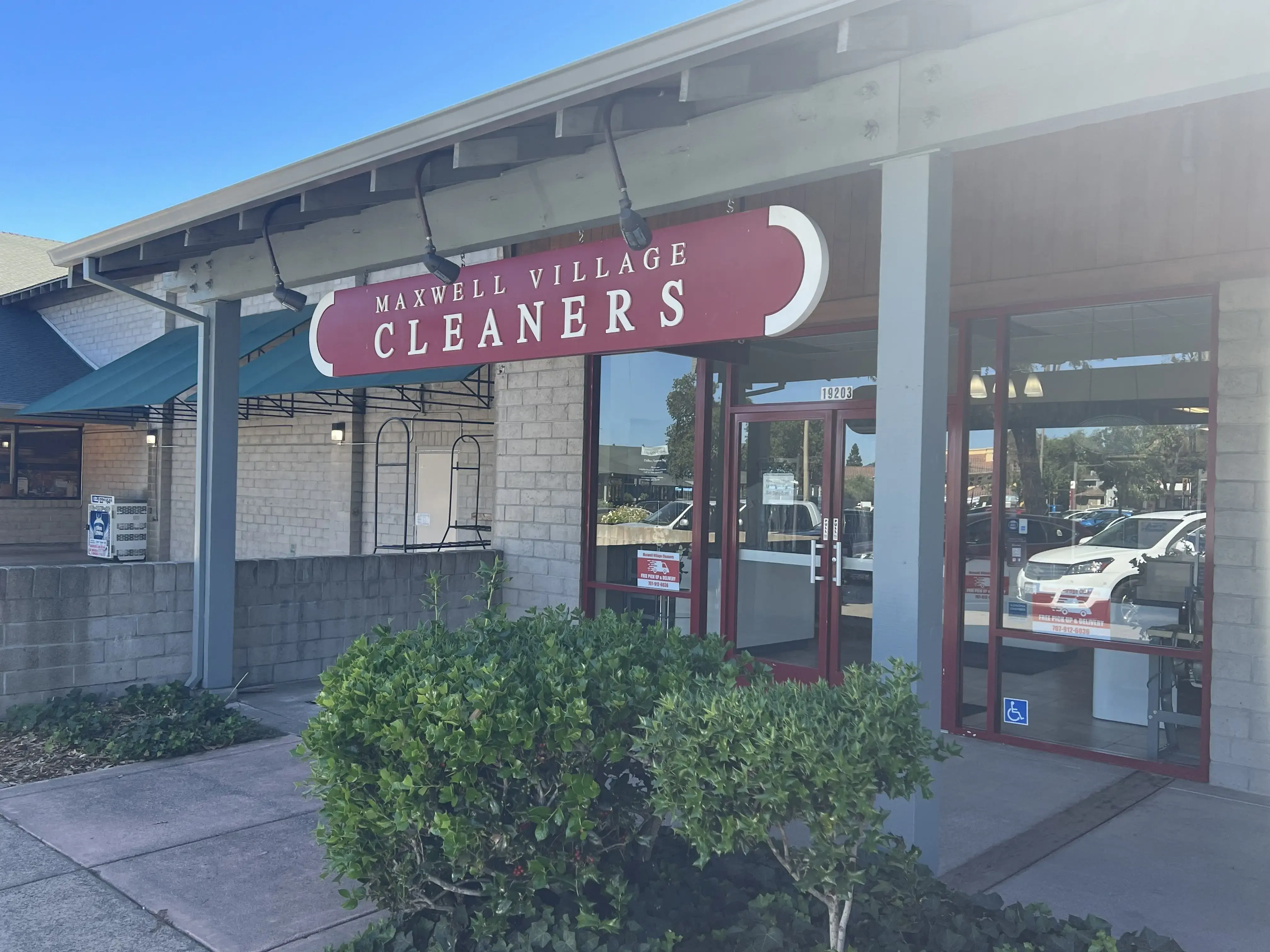 Maxwell Village Cleaners thumbnail 12
