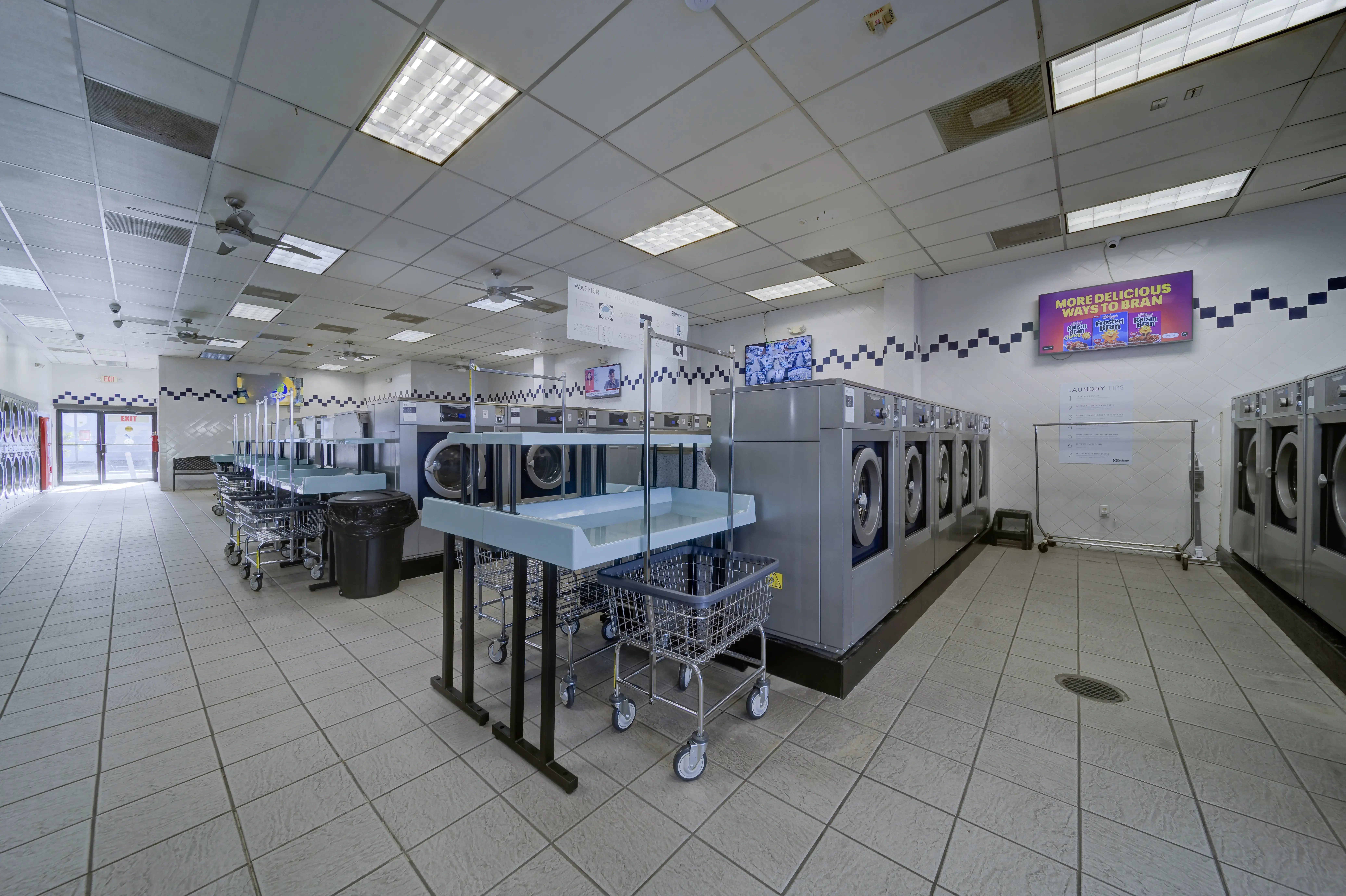 Mayfair Laundromat - Image 1