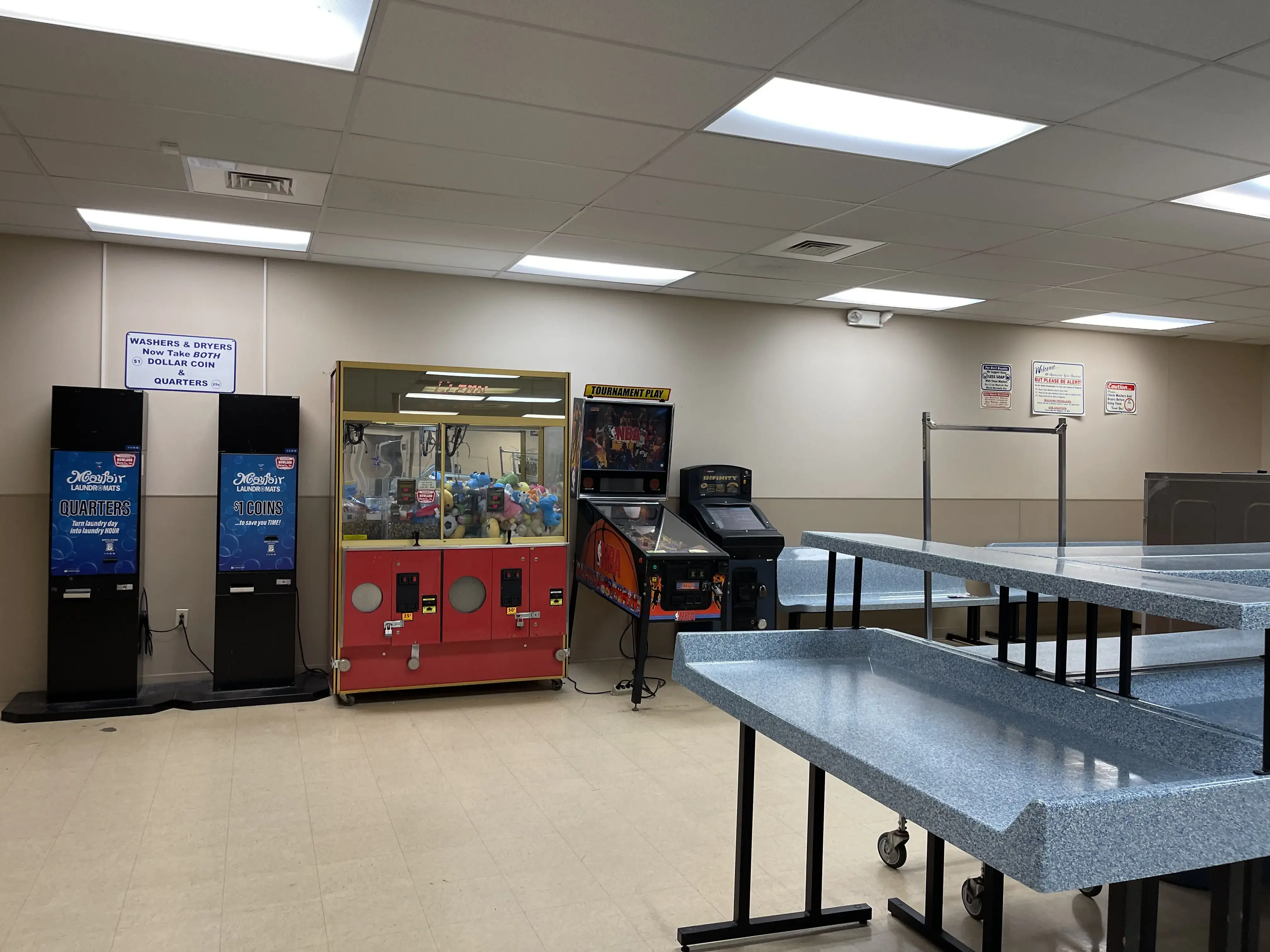 Mayfair Laundromat thumbnail 6