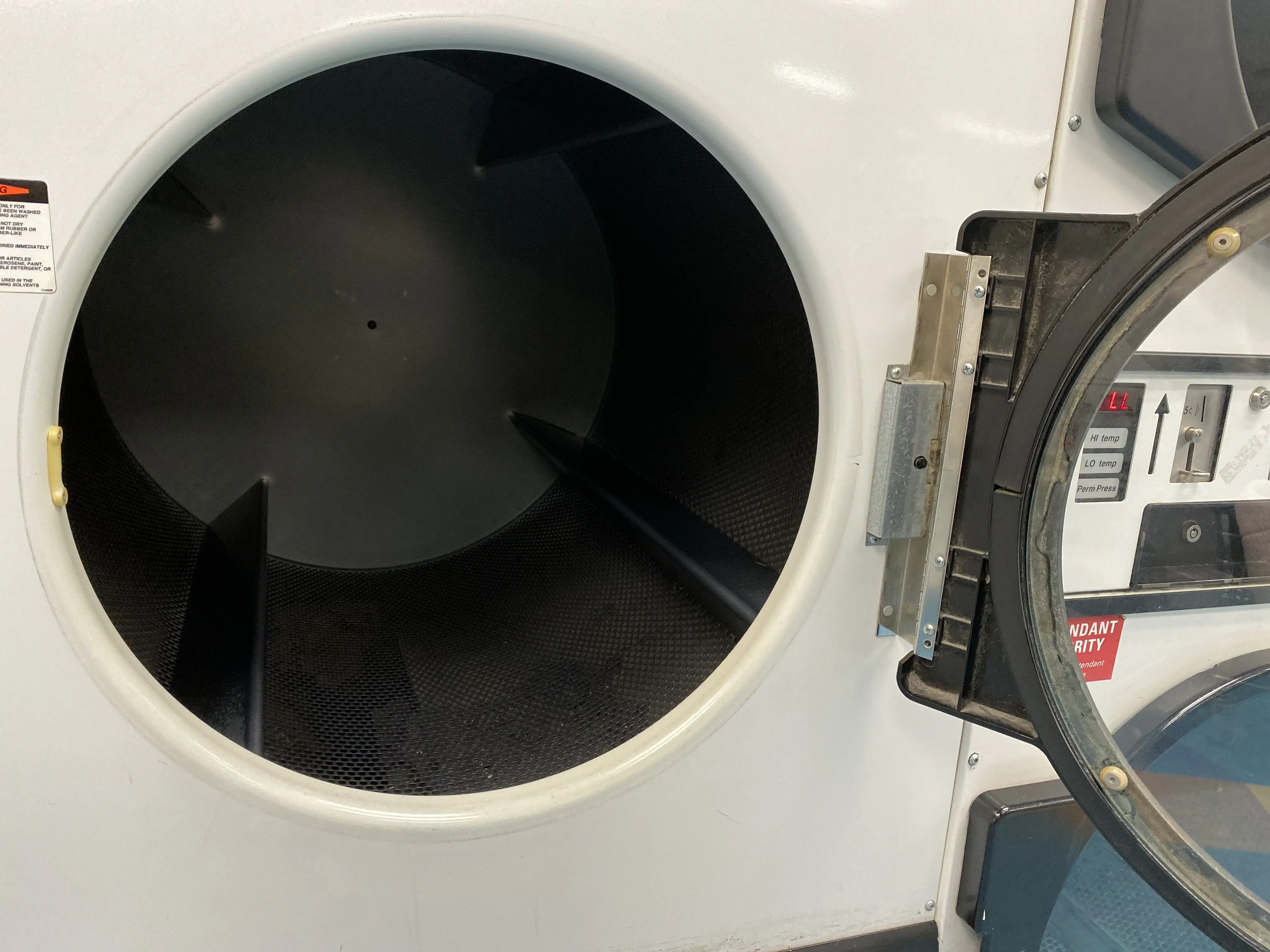 Mayflower Coin Laundry Mat thumbnail 13