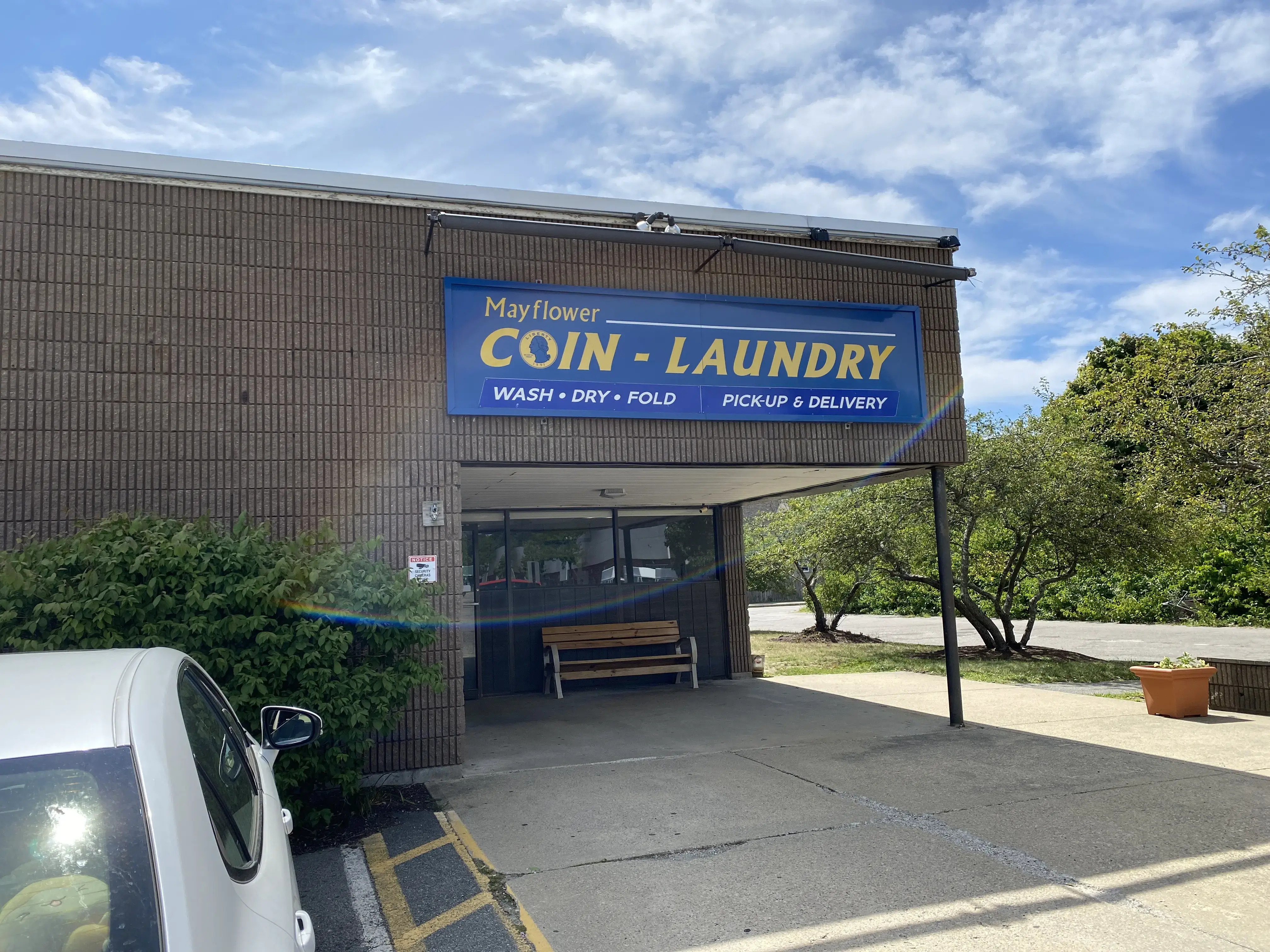 Mayflower Coin Laundry Mat - Image 19