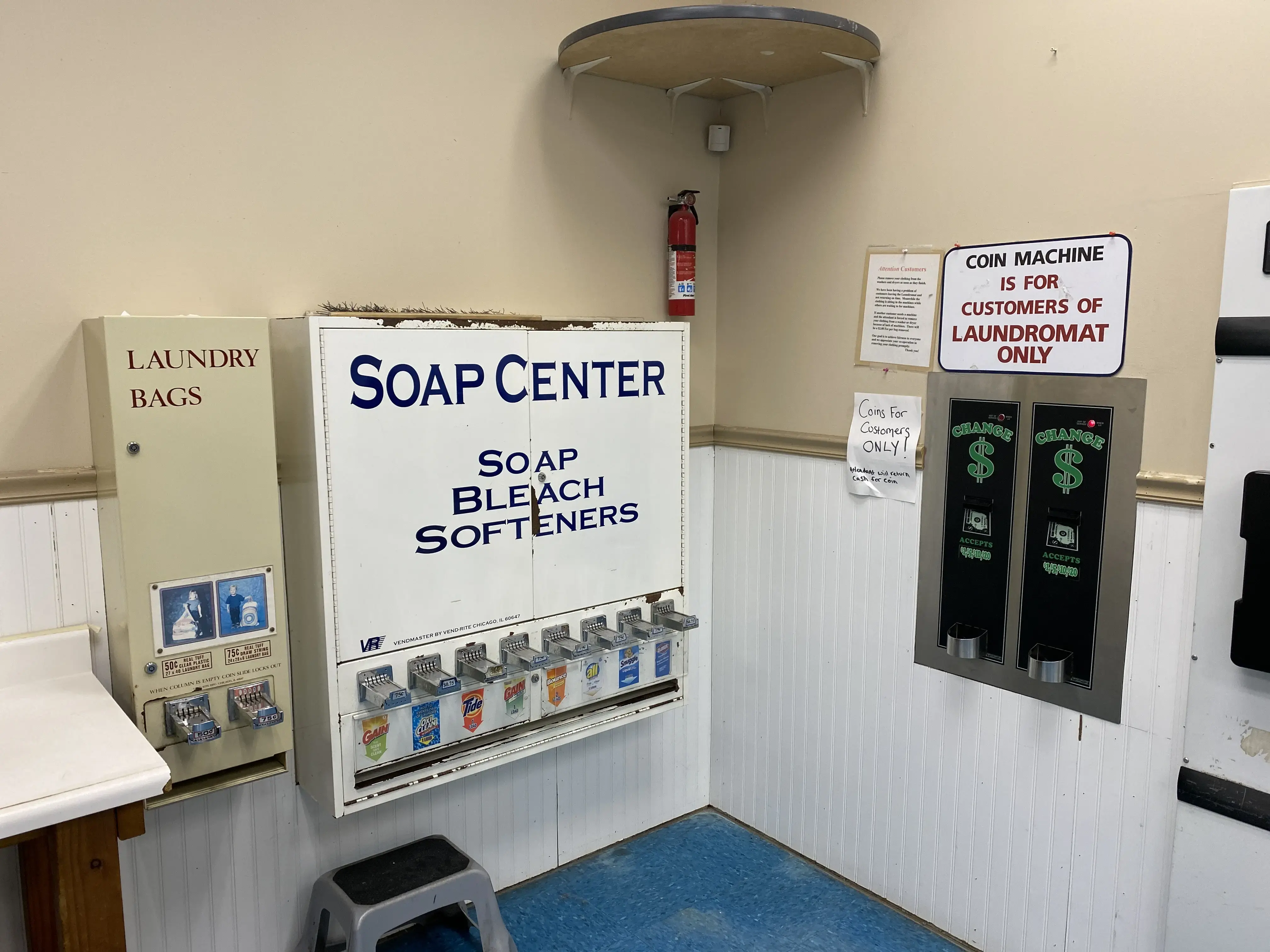 Mayflower Coin Laundry Mat thumbnail 7