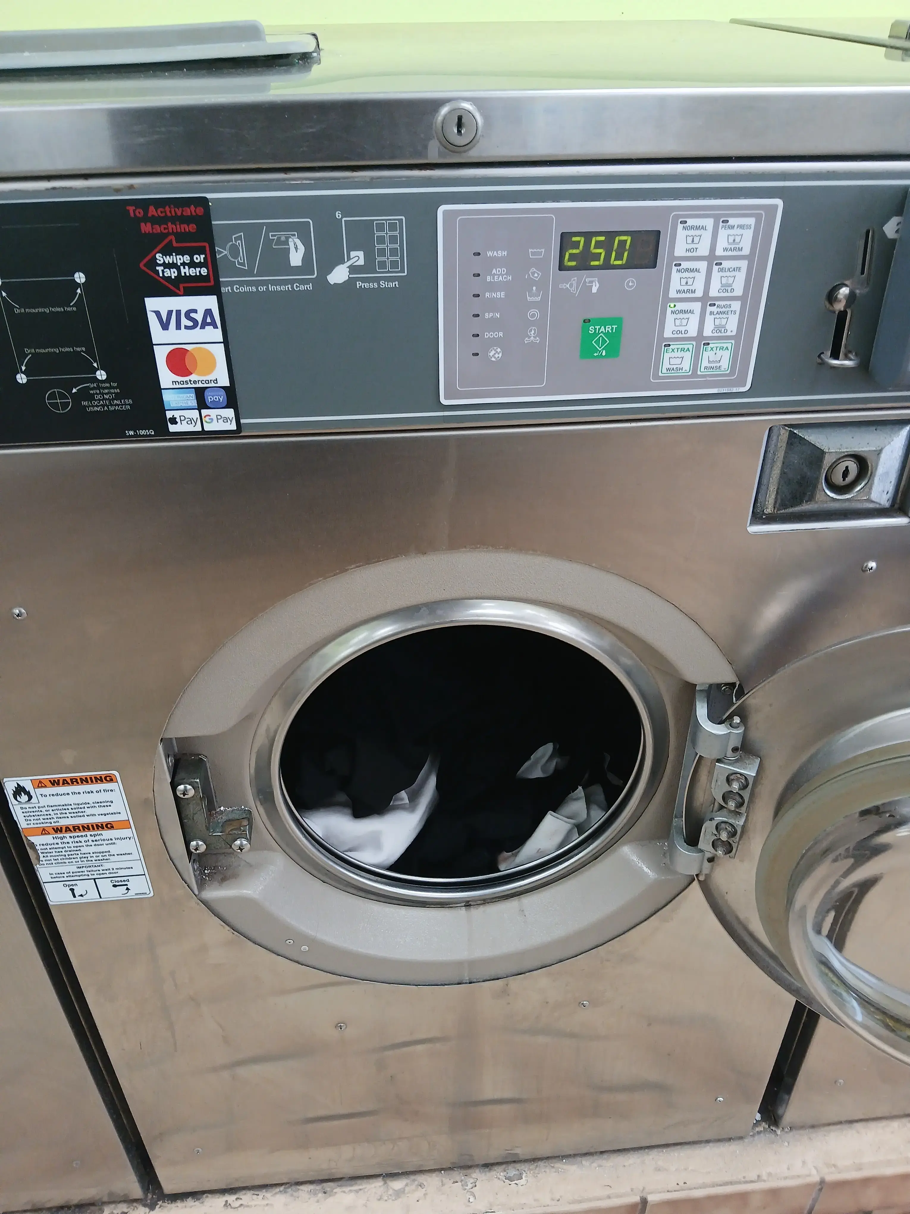 Mayport Coin Laundry thumbnail 13