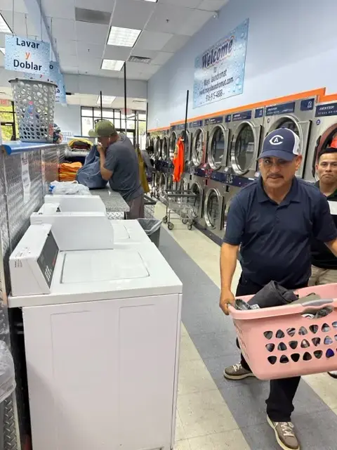 Mays Laundromat inc. thumbnail 12